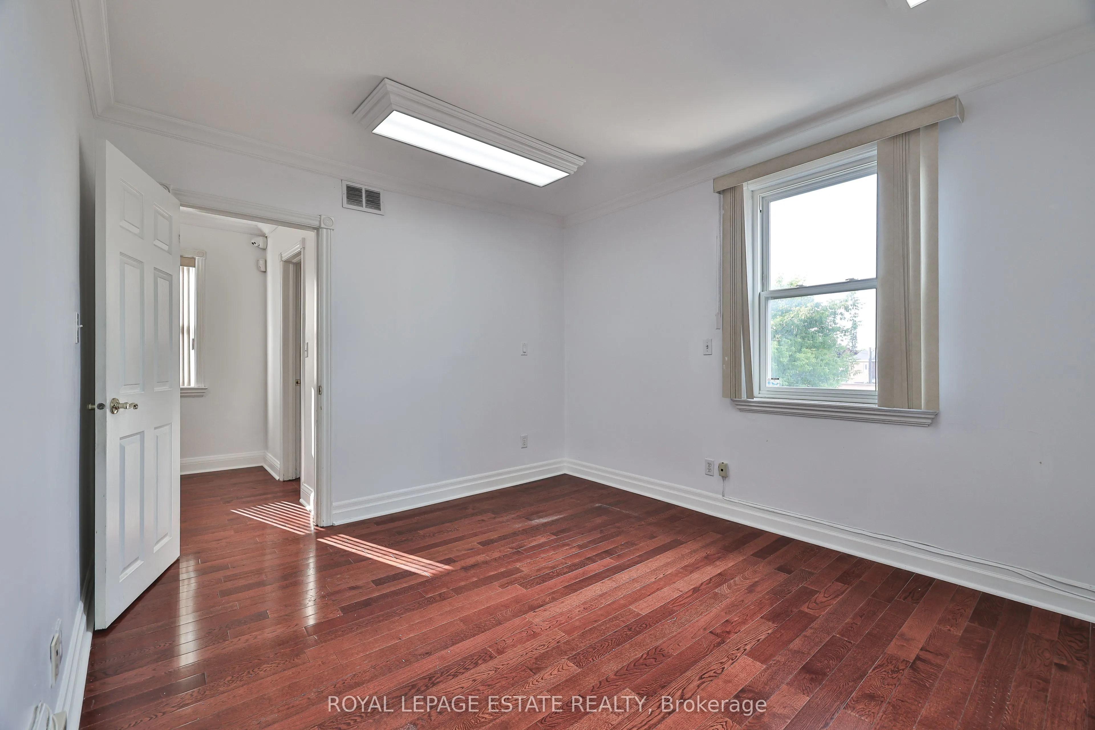 1279 Weston Road