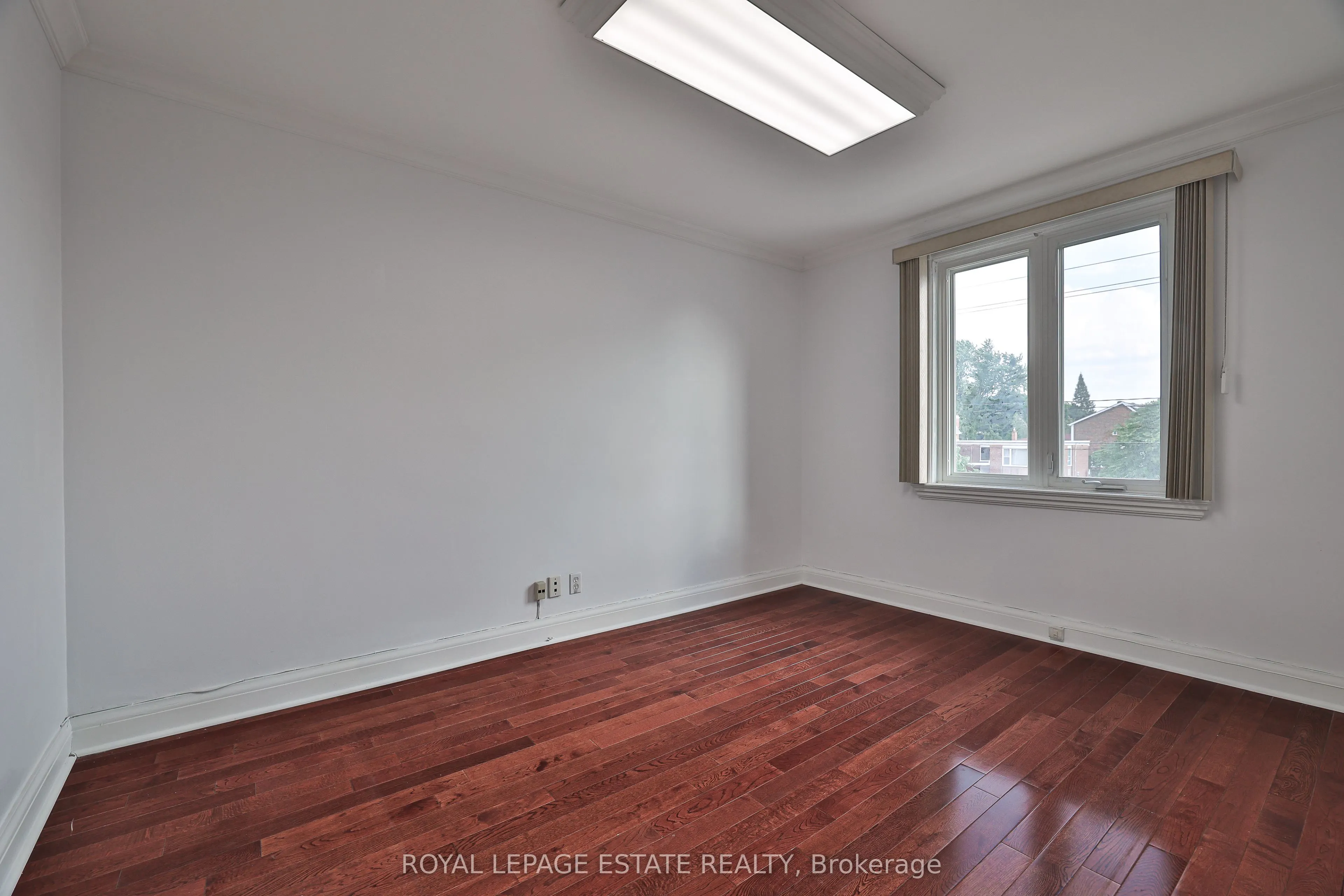 1279 Weston Road