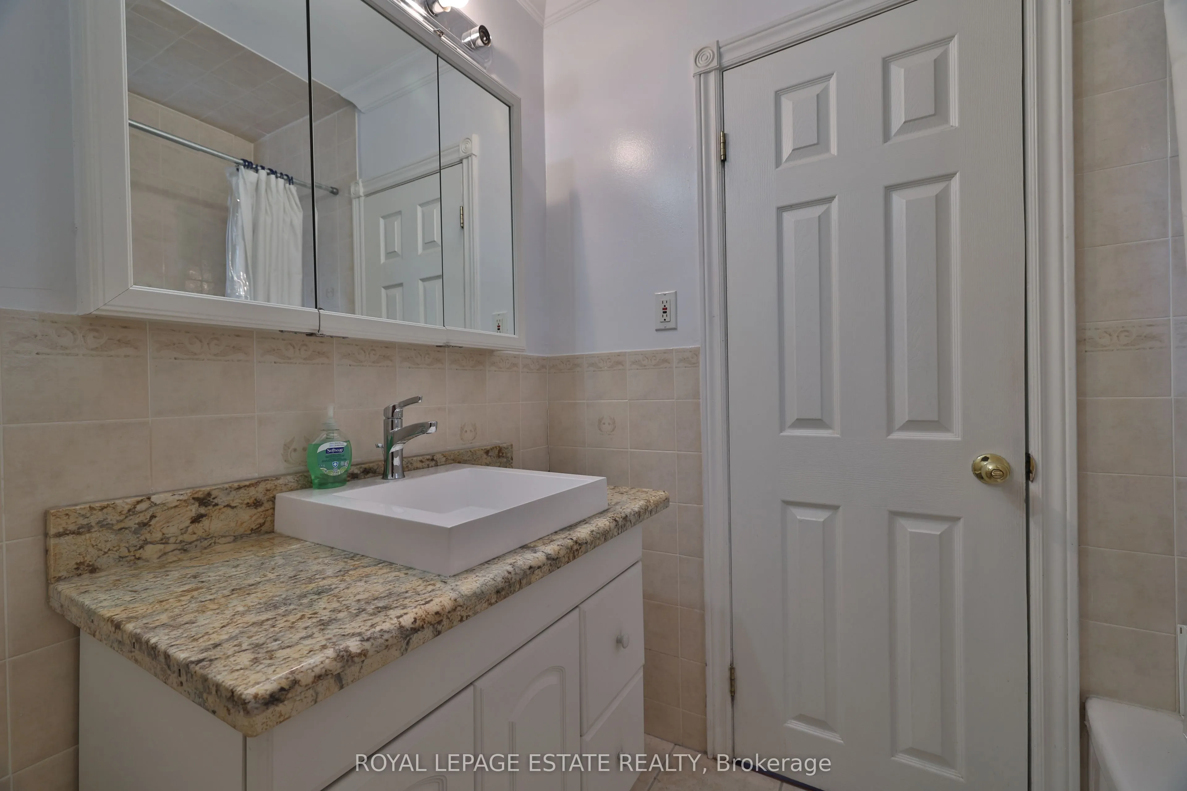 1279 Weston Road