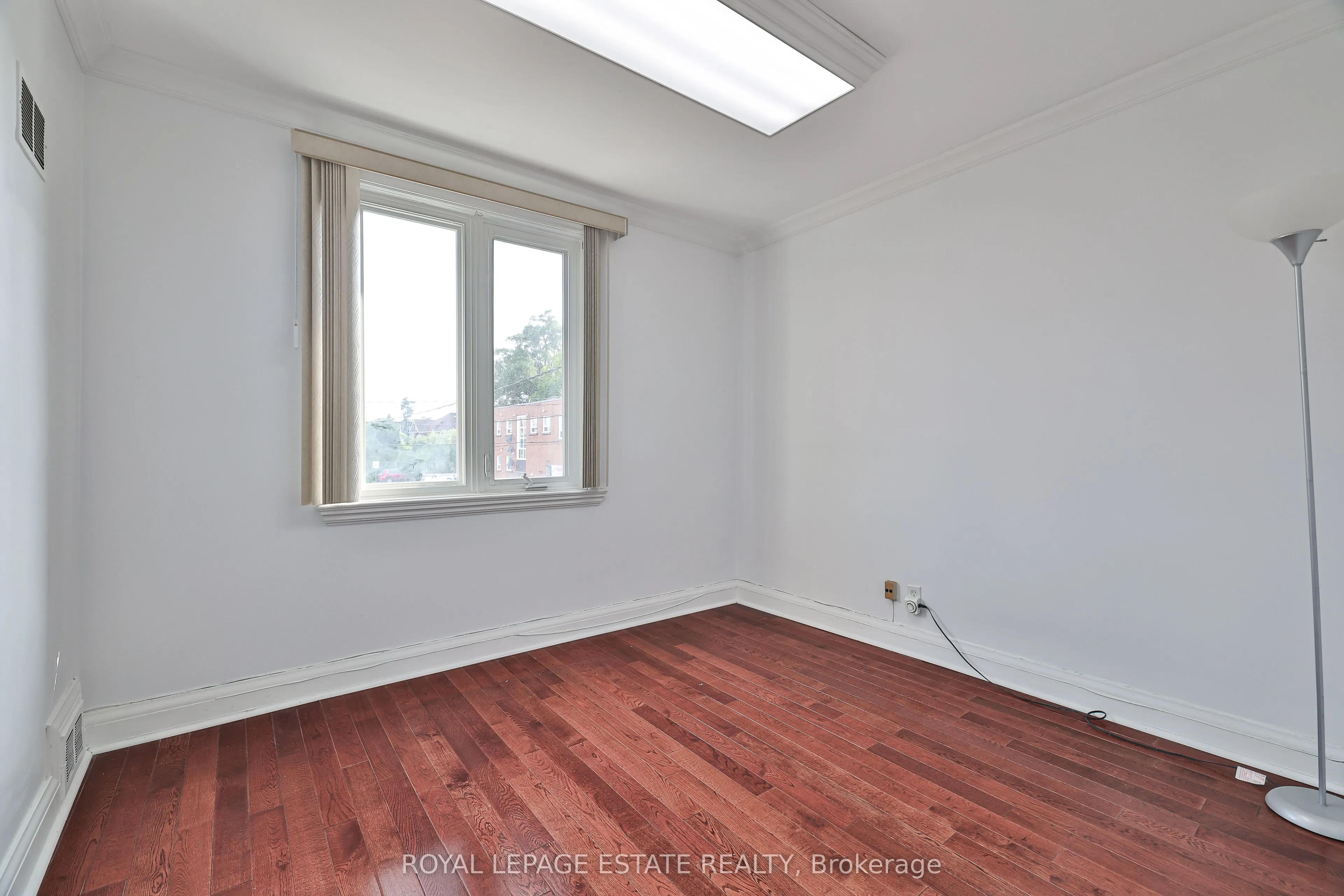 1279 Weston Road