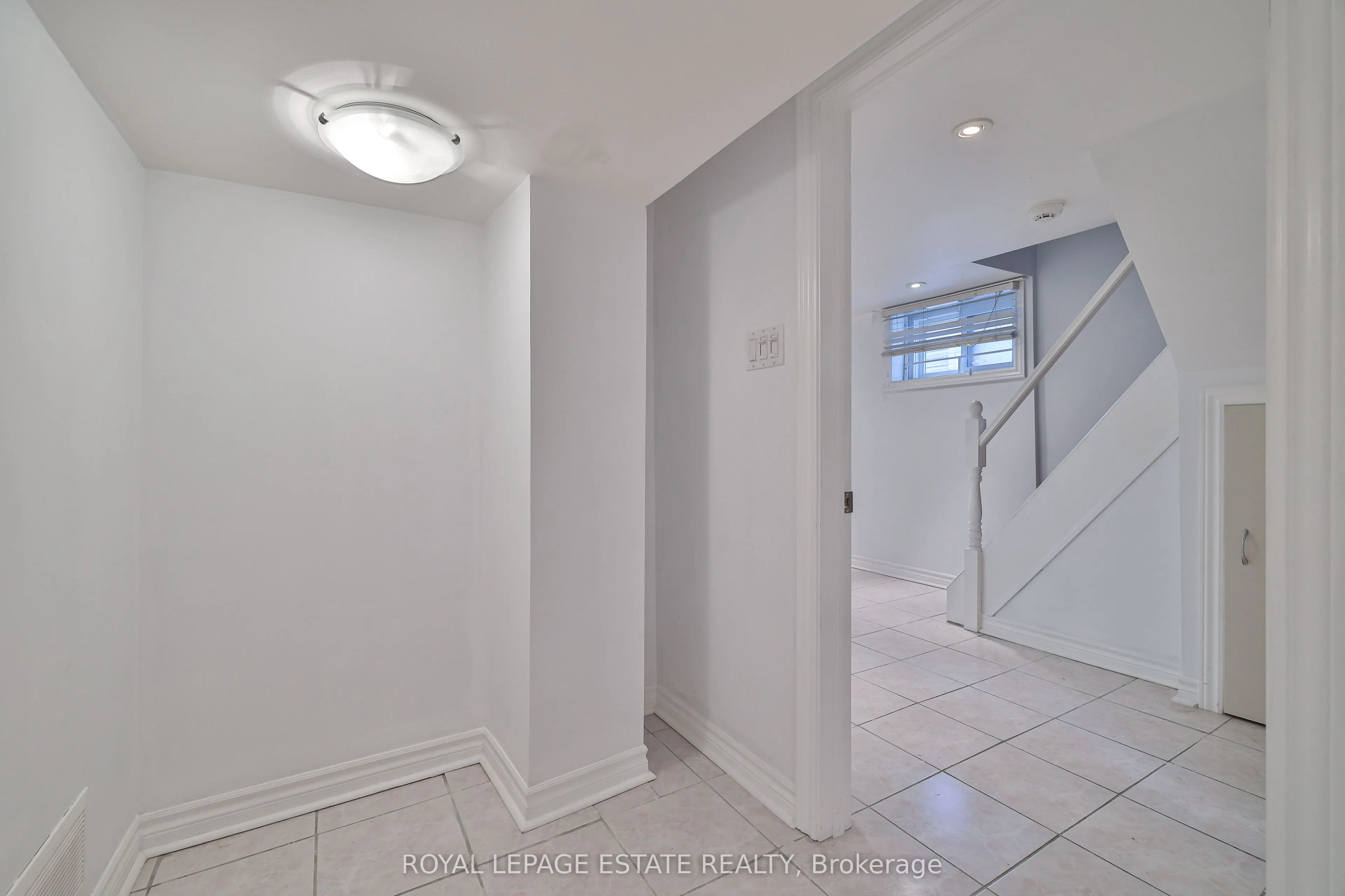 1279 Weston Road
