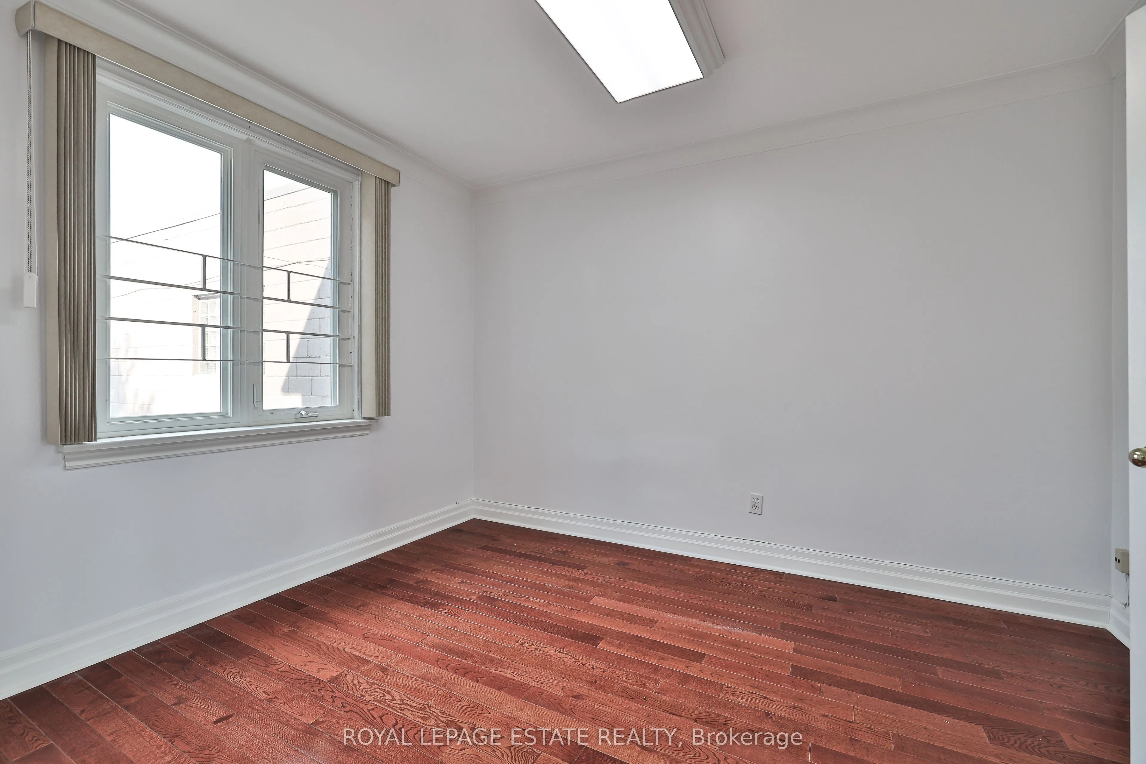 1279 Weston Road