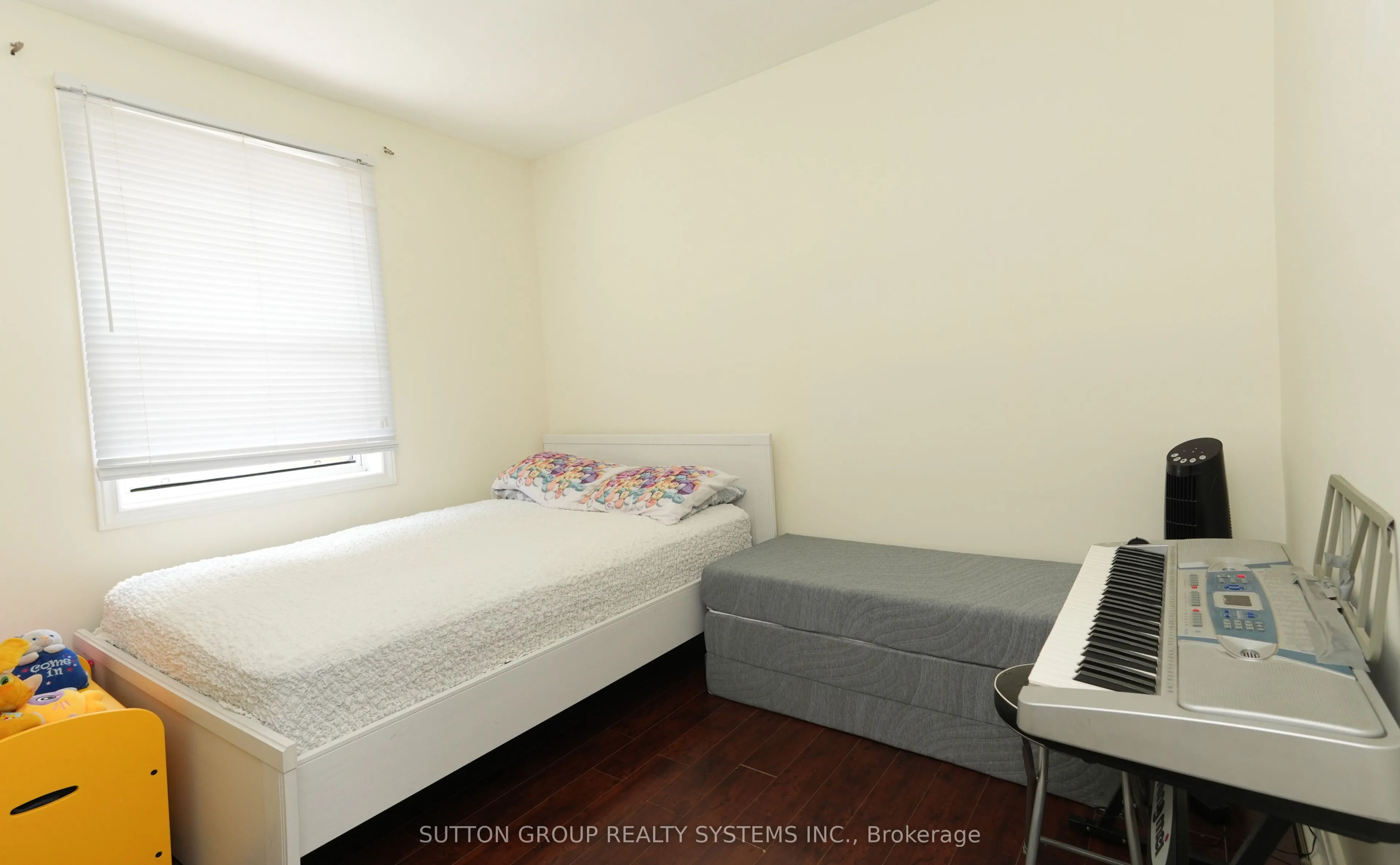 30 Silvercrest Avenue