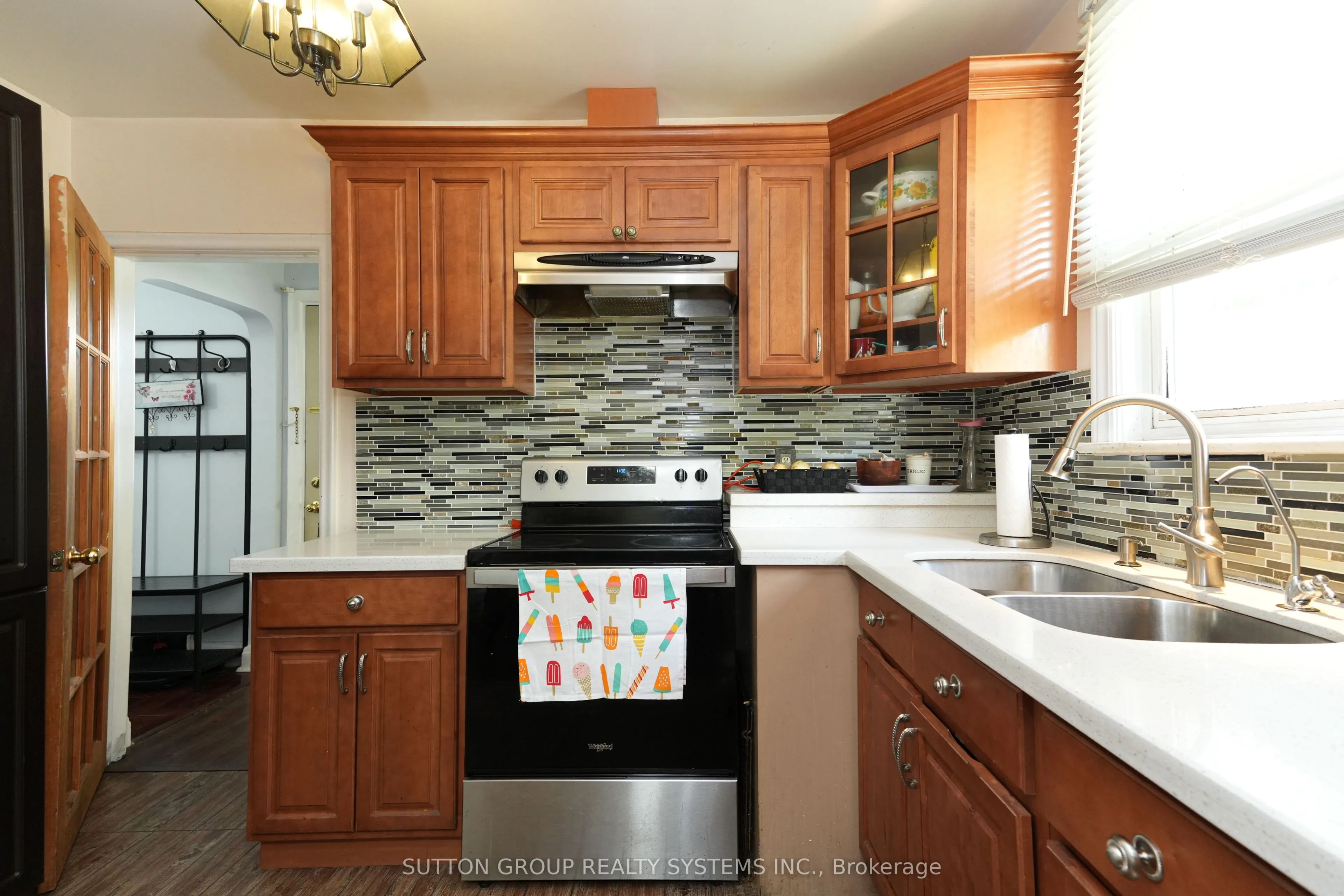 30 Silvercrest Avenue