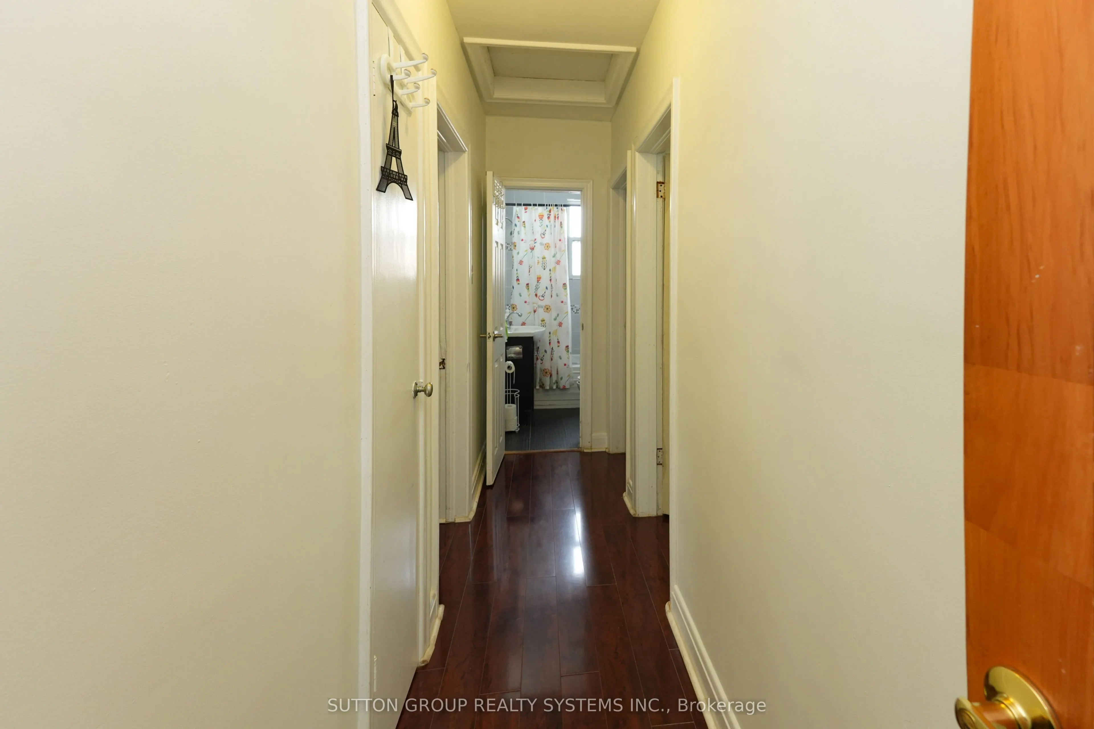 30 Silvercrest Avenue