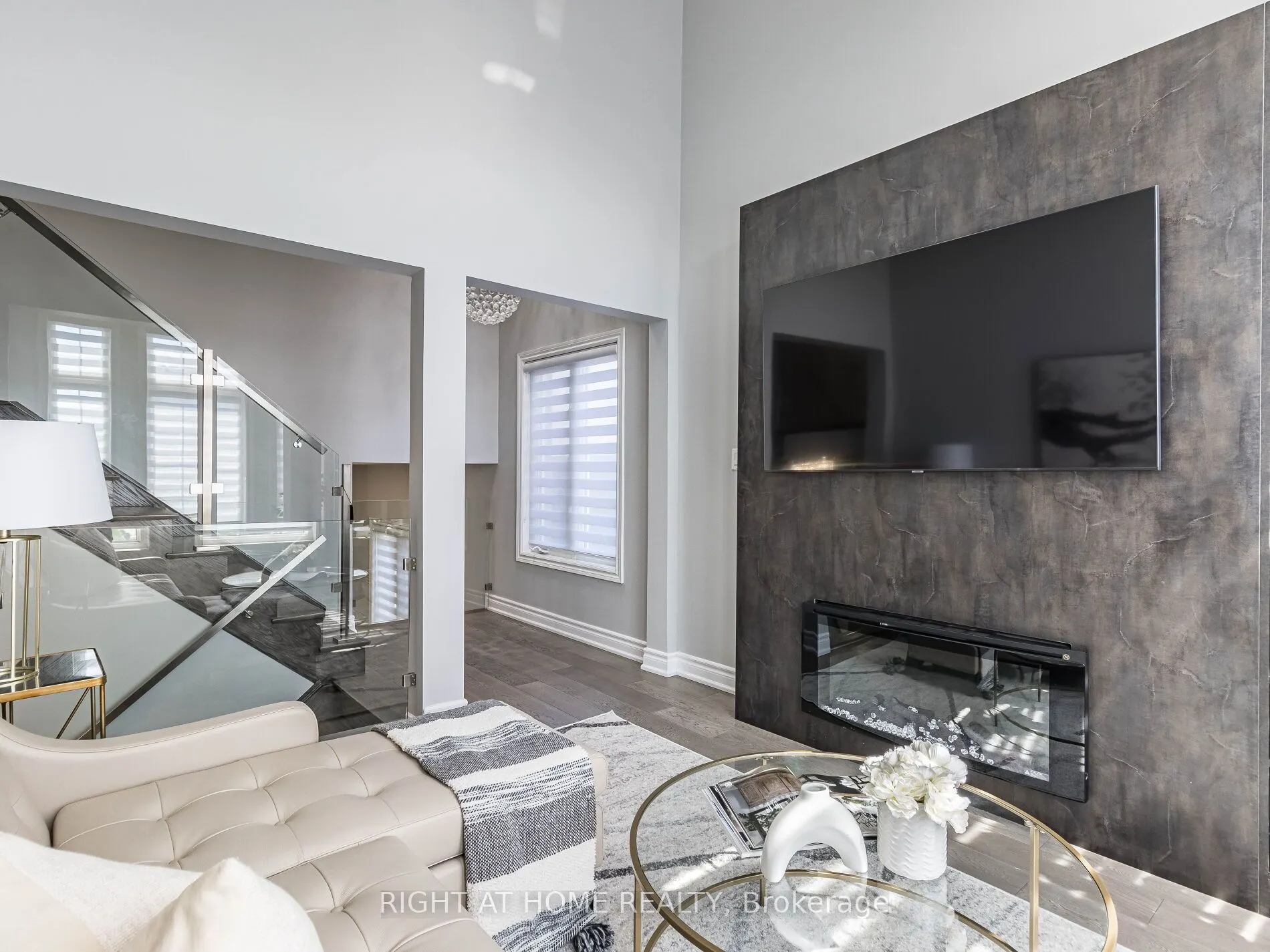 612 Serafini Crescent