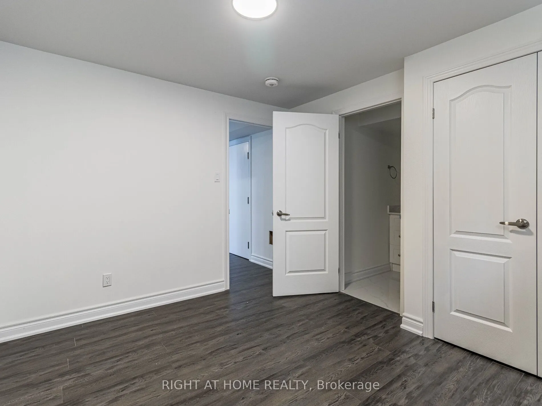 612 Serafini Crescent