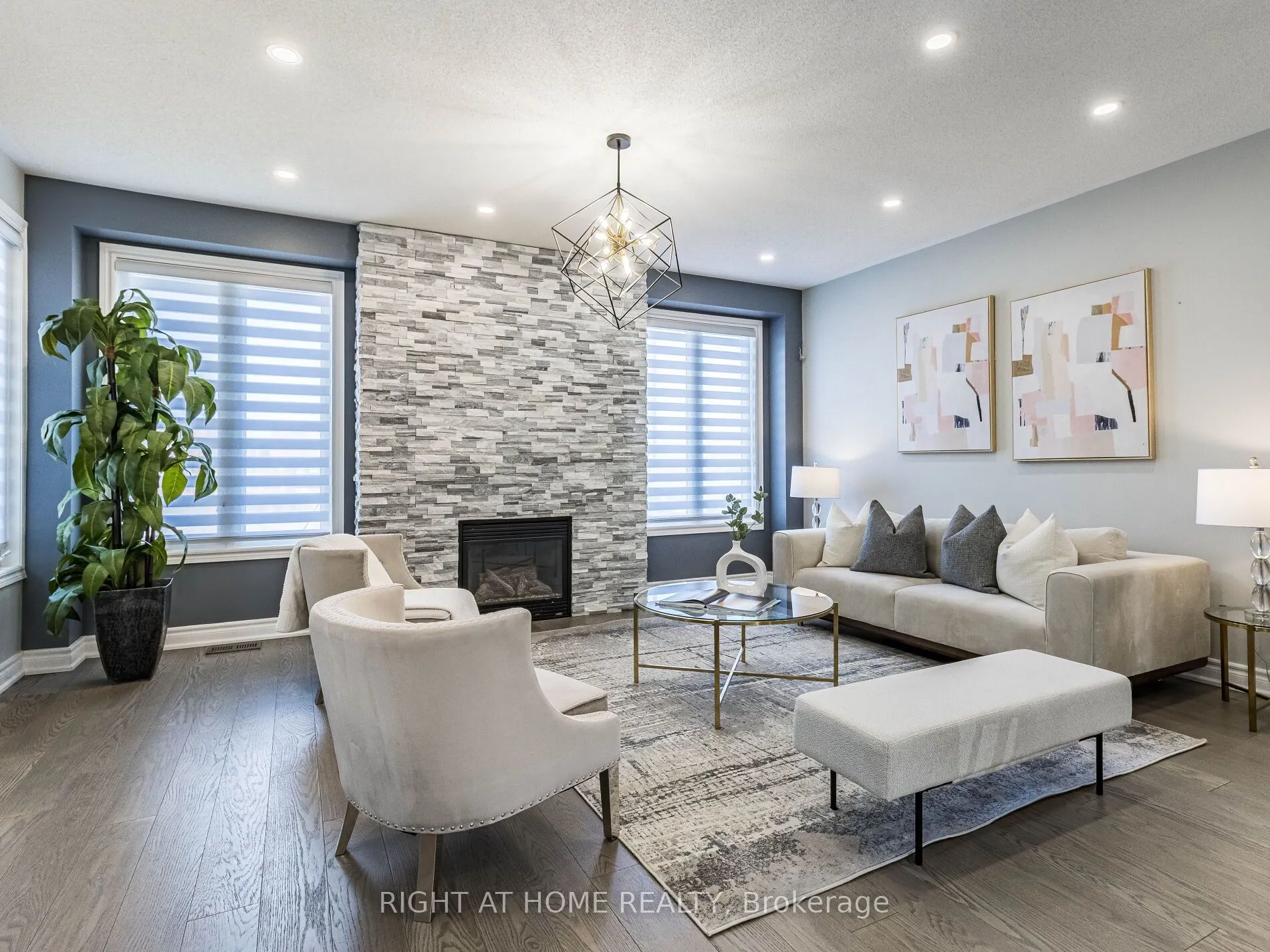 612 Serafini Crescent