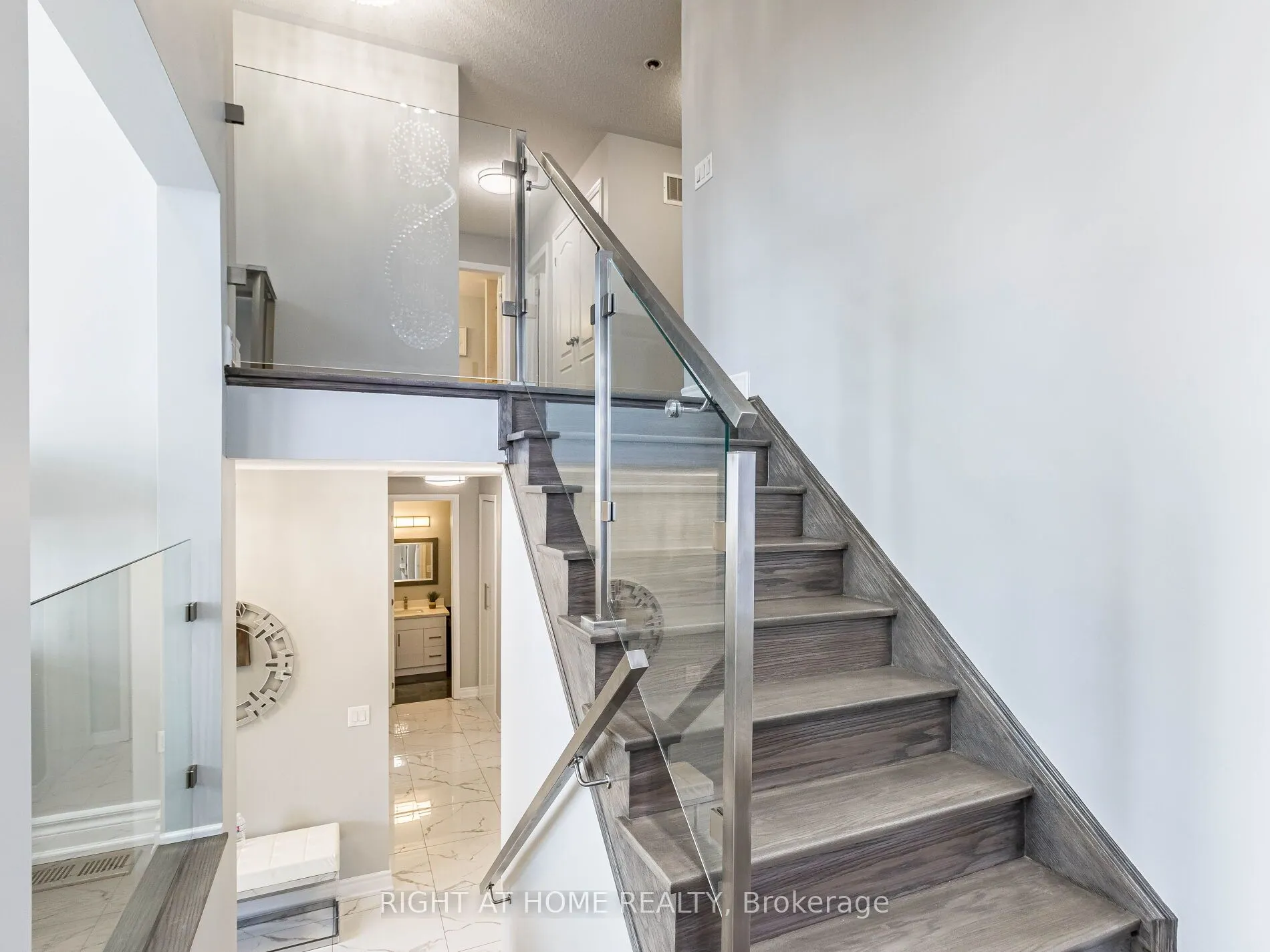 612 Serafini Crescent