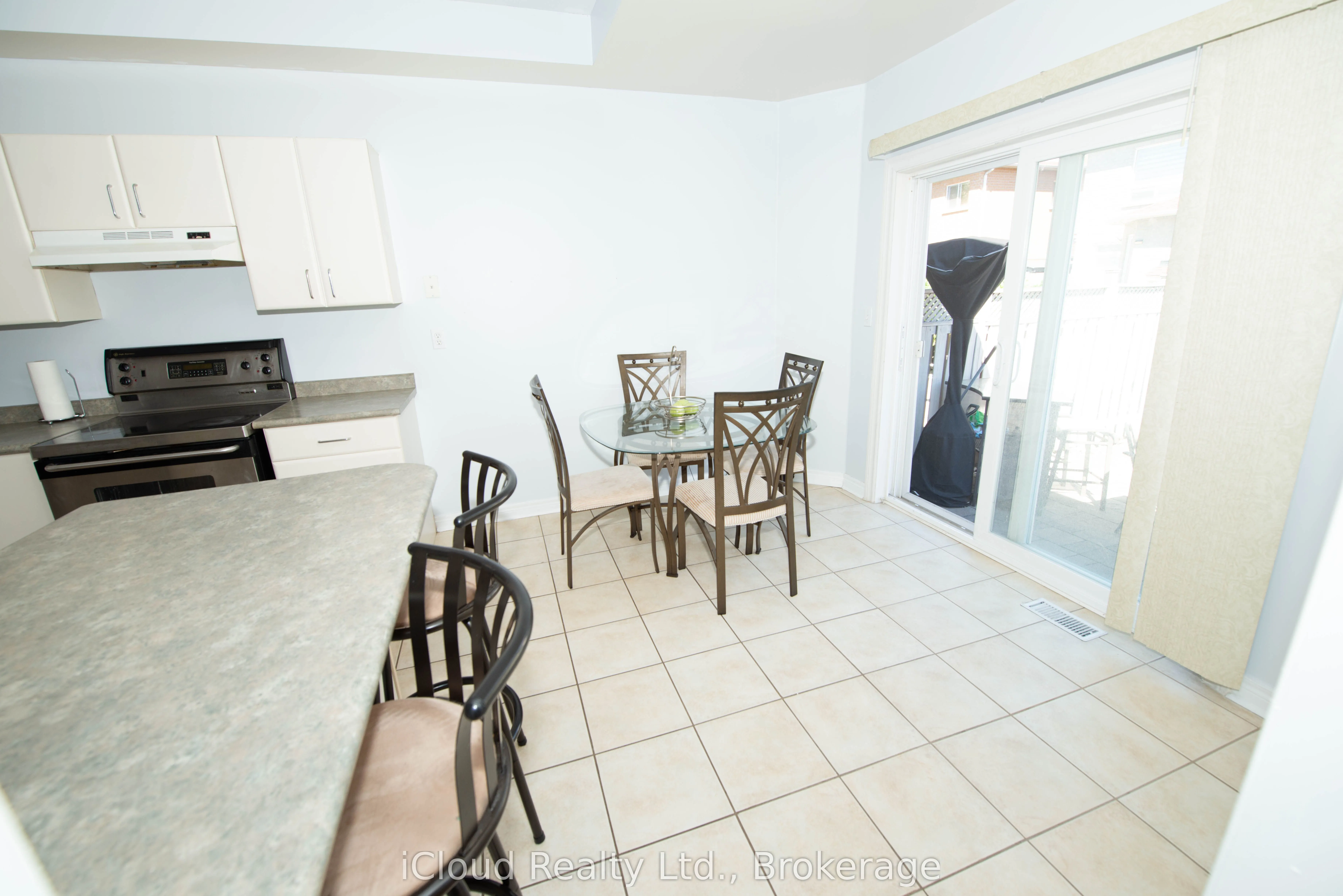 19 Fountainview Way