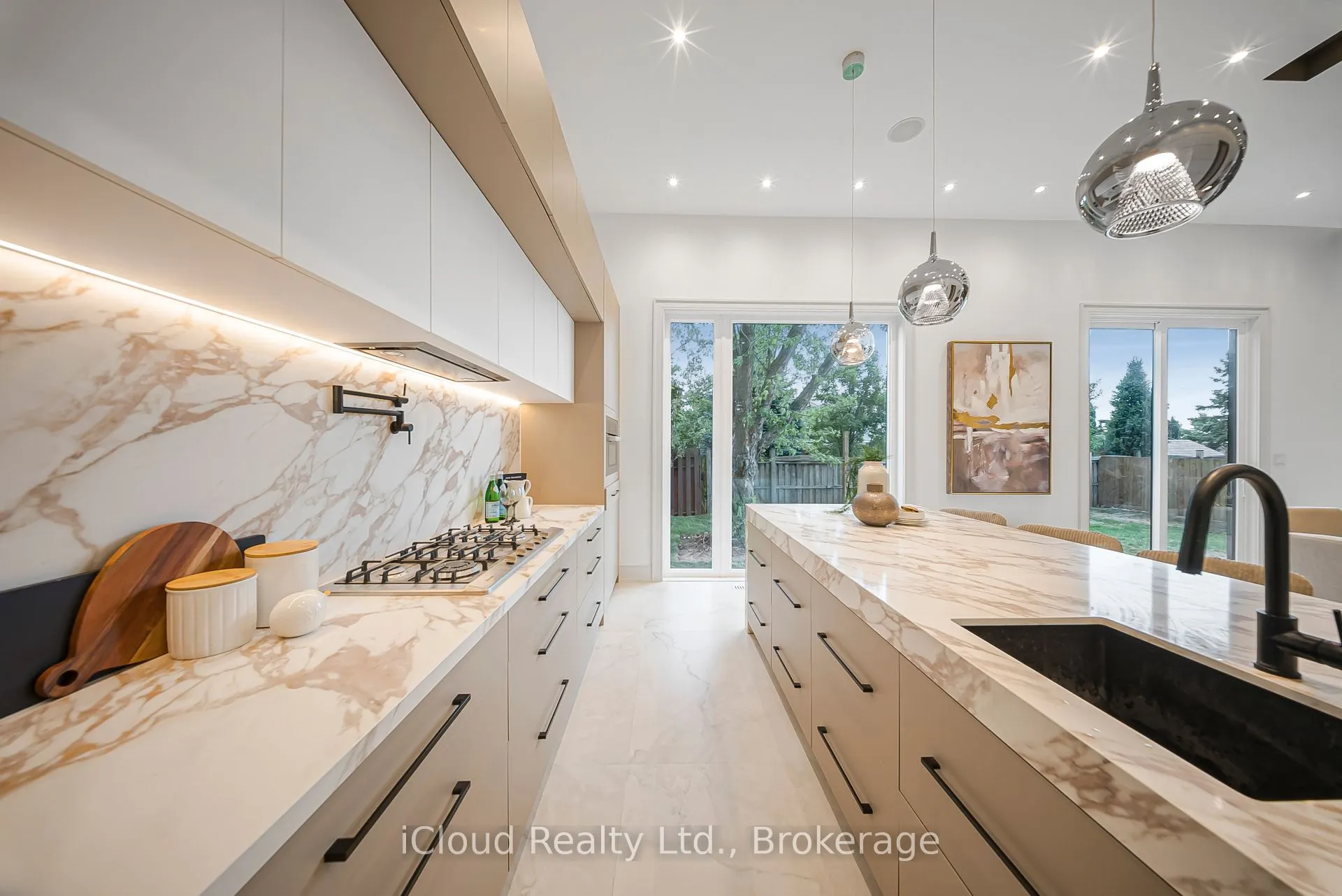 1374 Tansley Drive