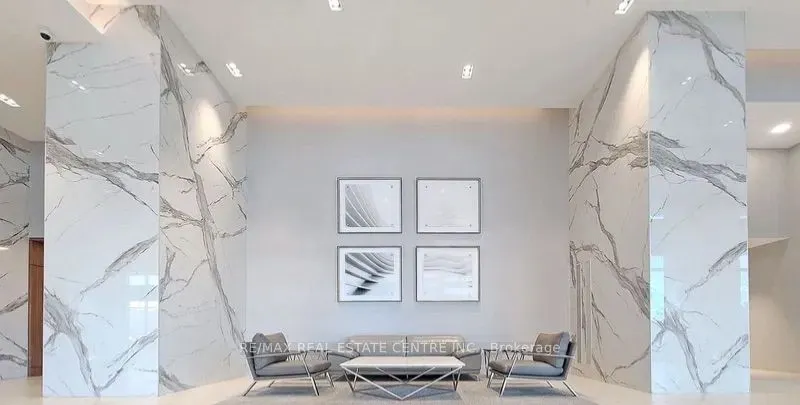 30 Shore Breeze Drive, #4911