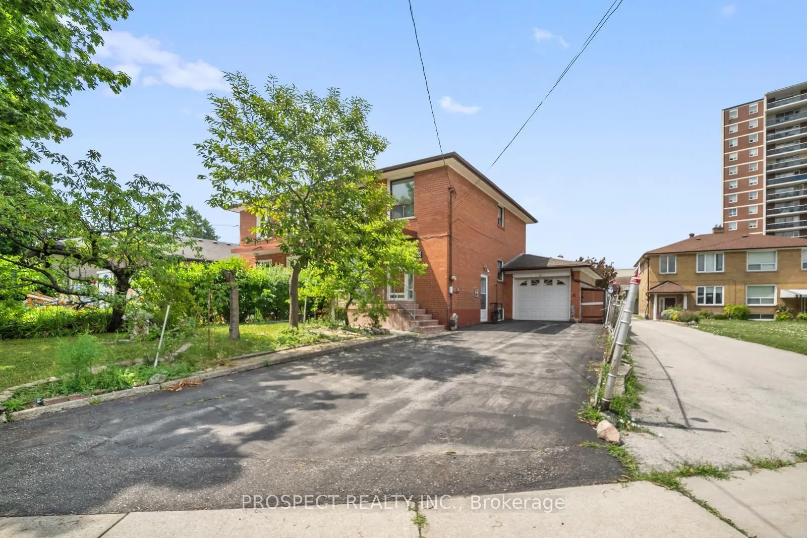 8 Sonnet Court