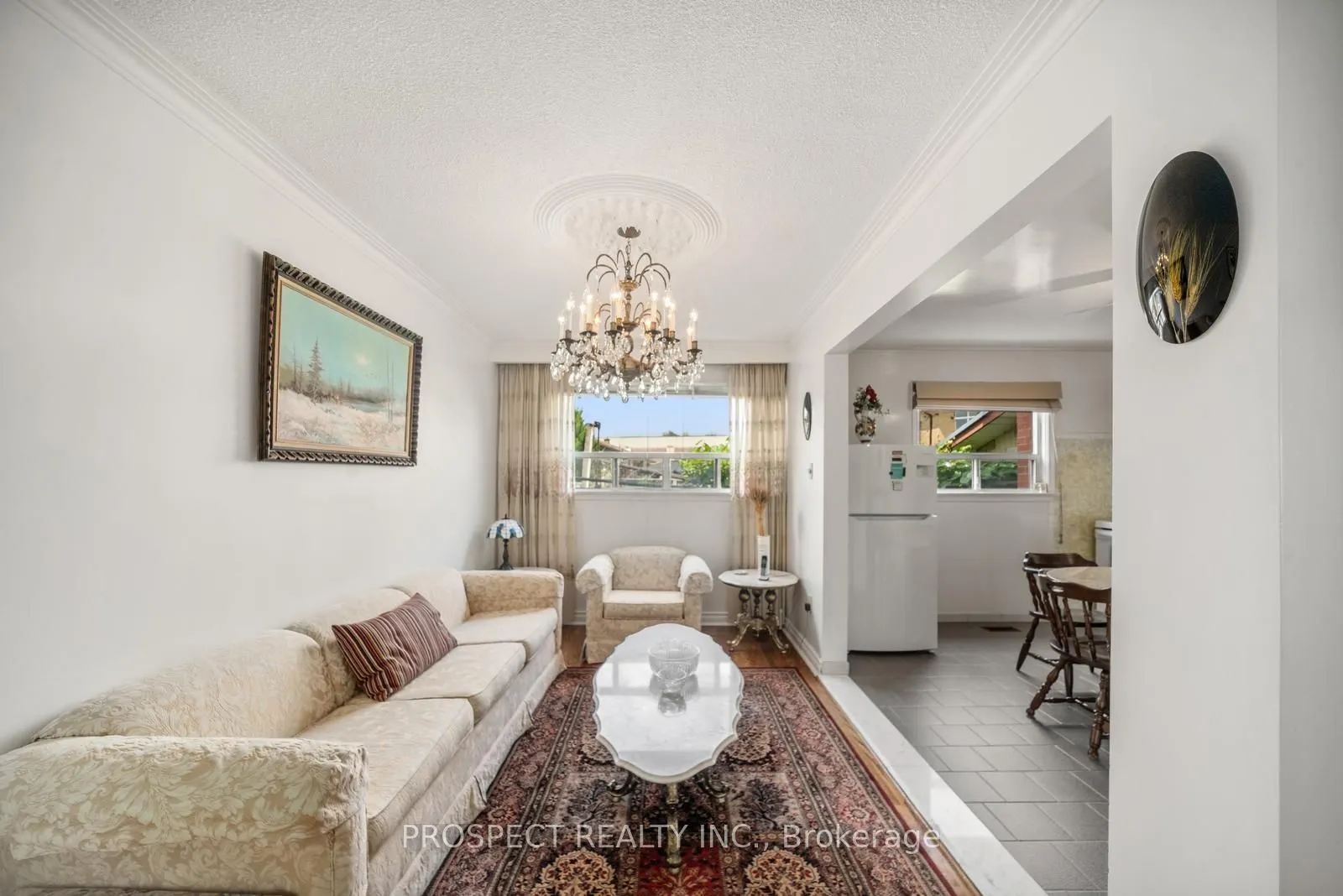 8 Sonnet Court