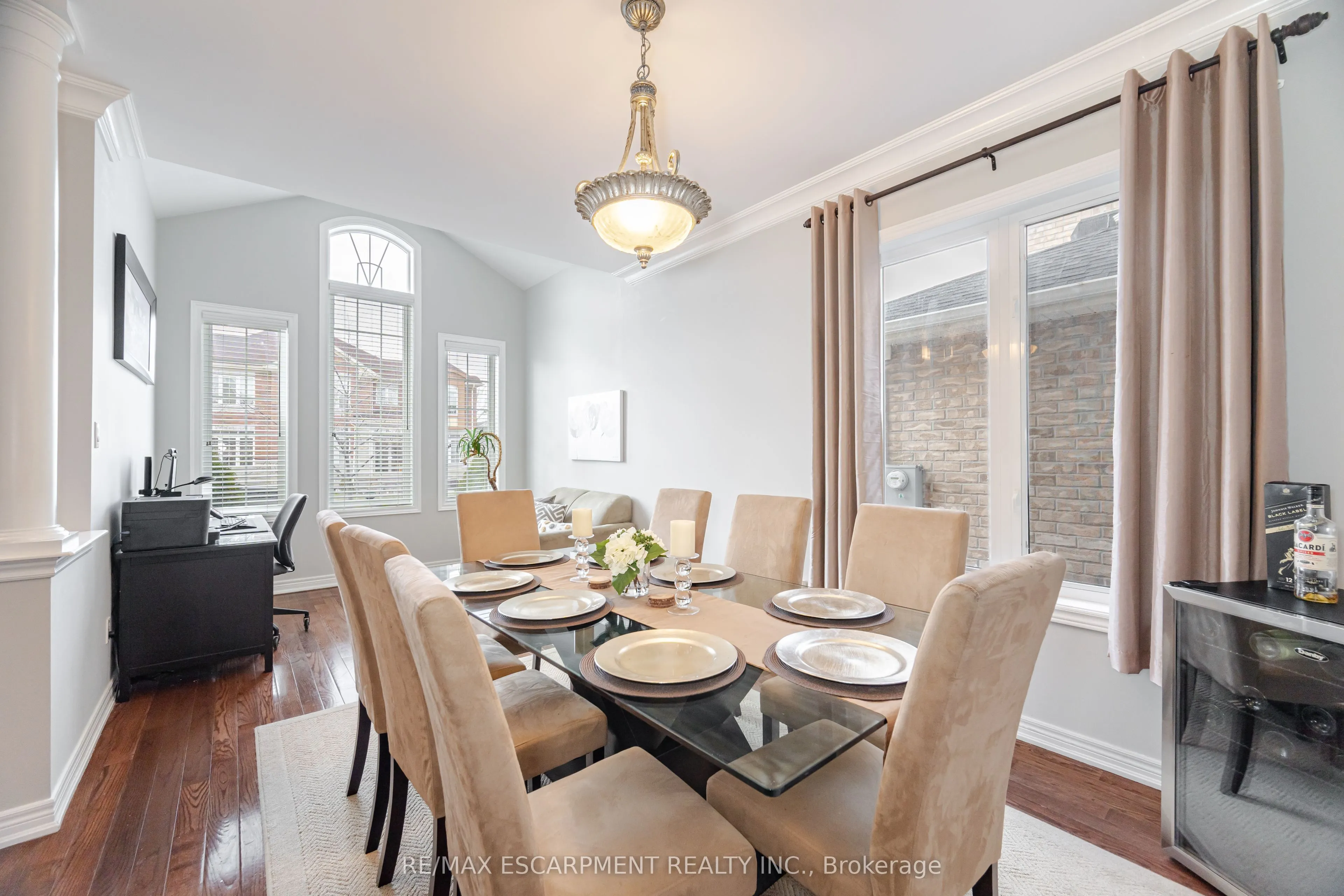 31 Vanderbrink Drive