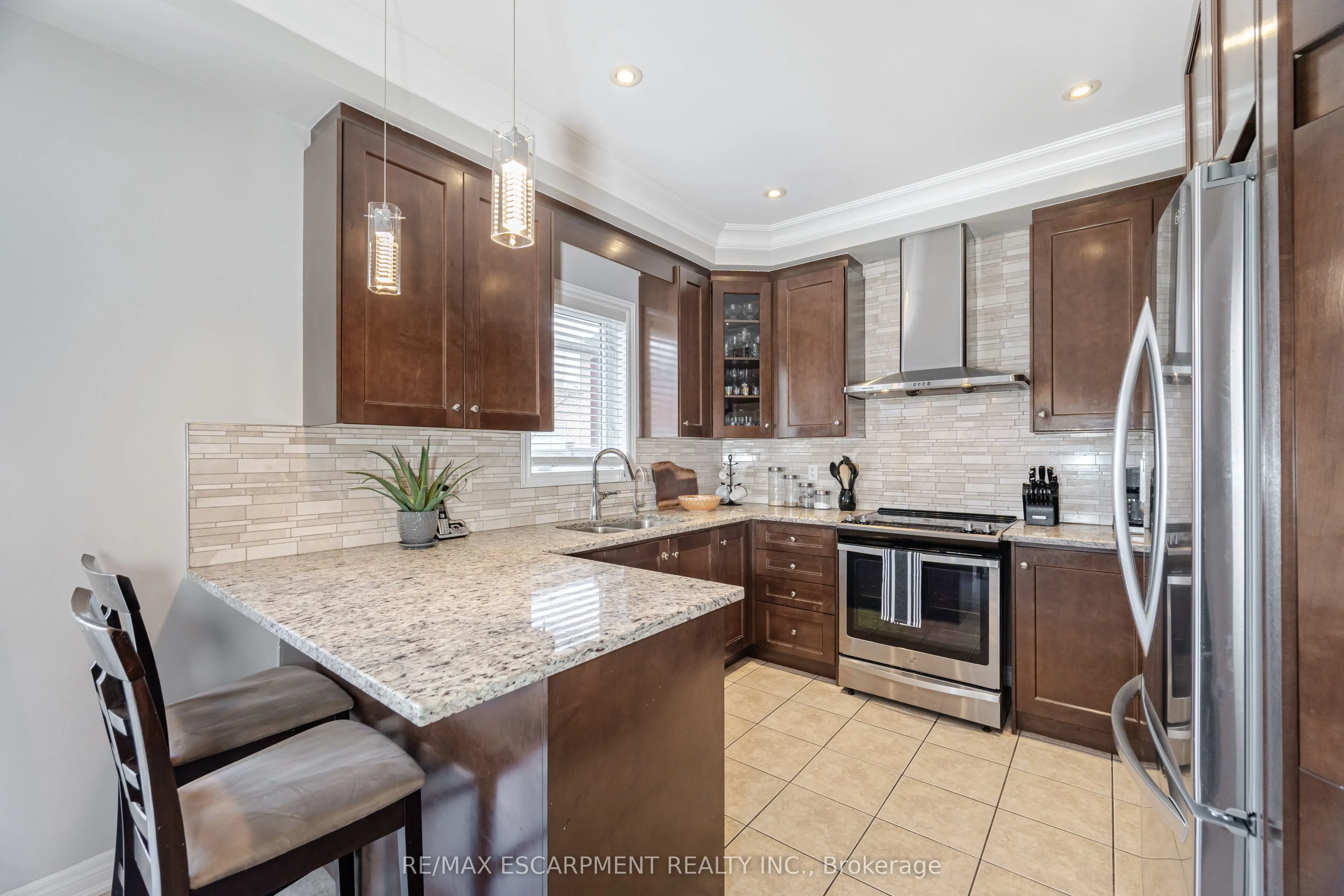 31 Vanderbrink Drive