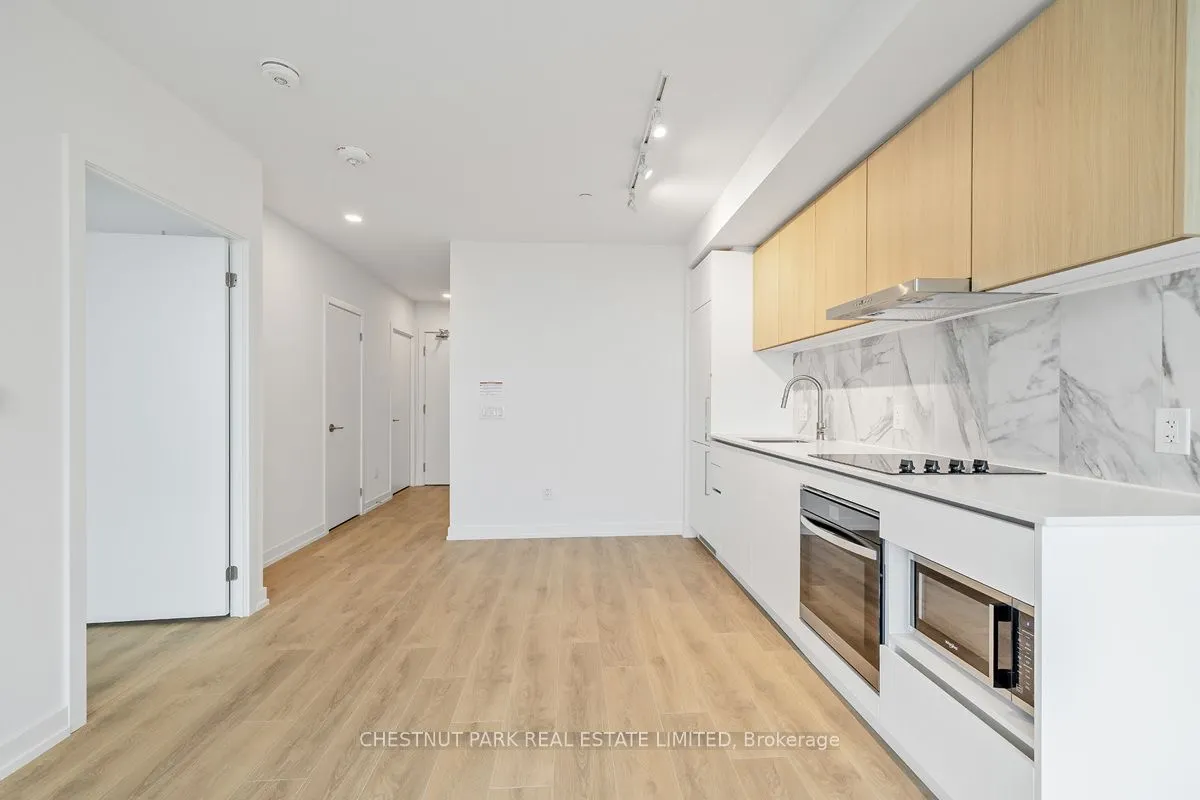 1100 Sheppard Avenue W, #329