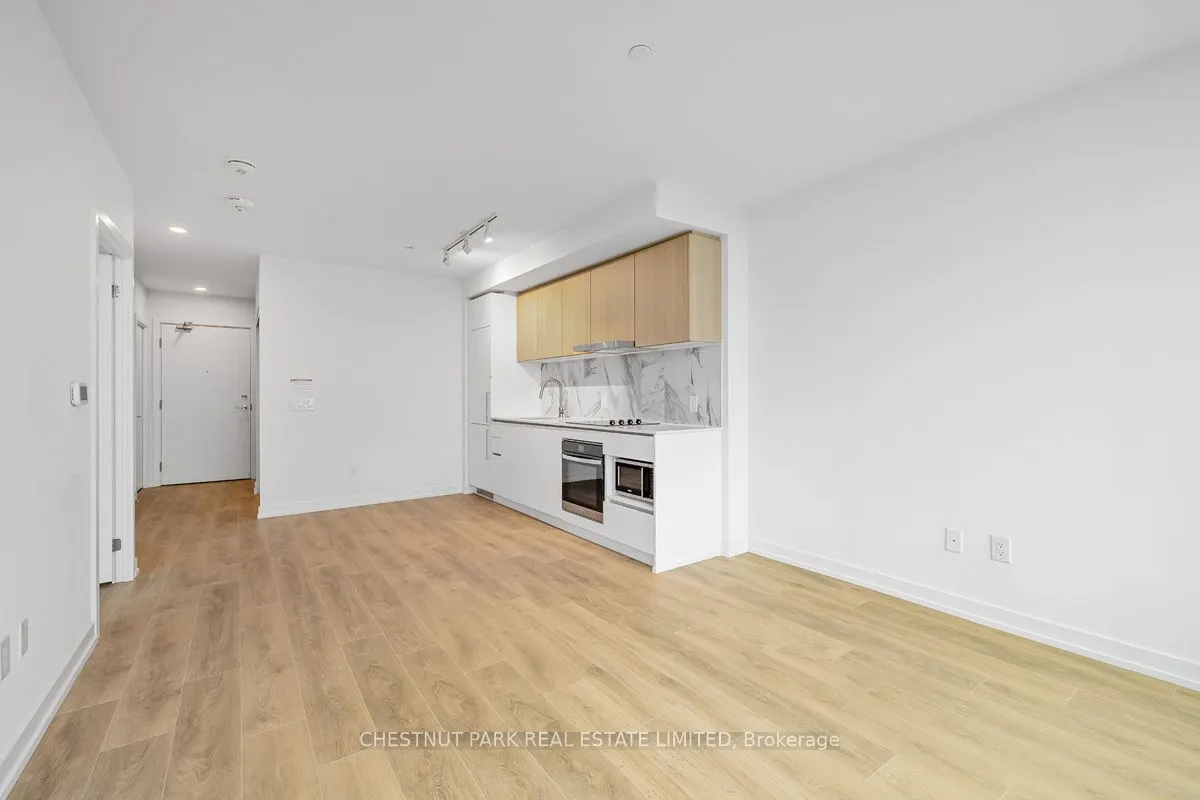 1100 Sheppard Avenue W, #329