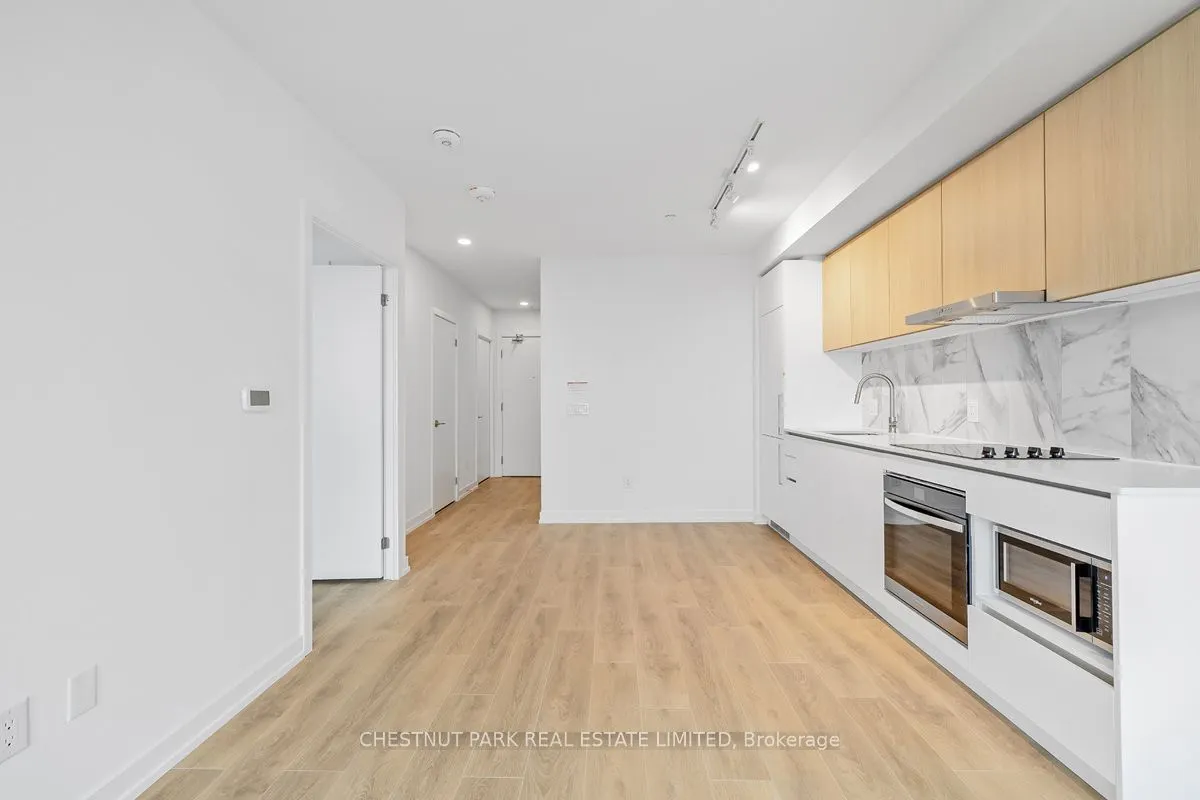 1100 Sheppard Avenue W, #329