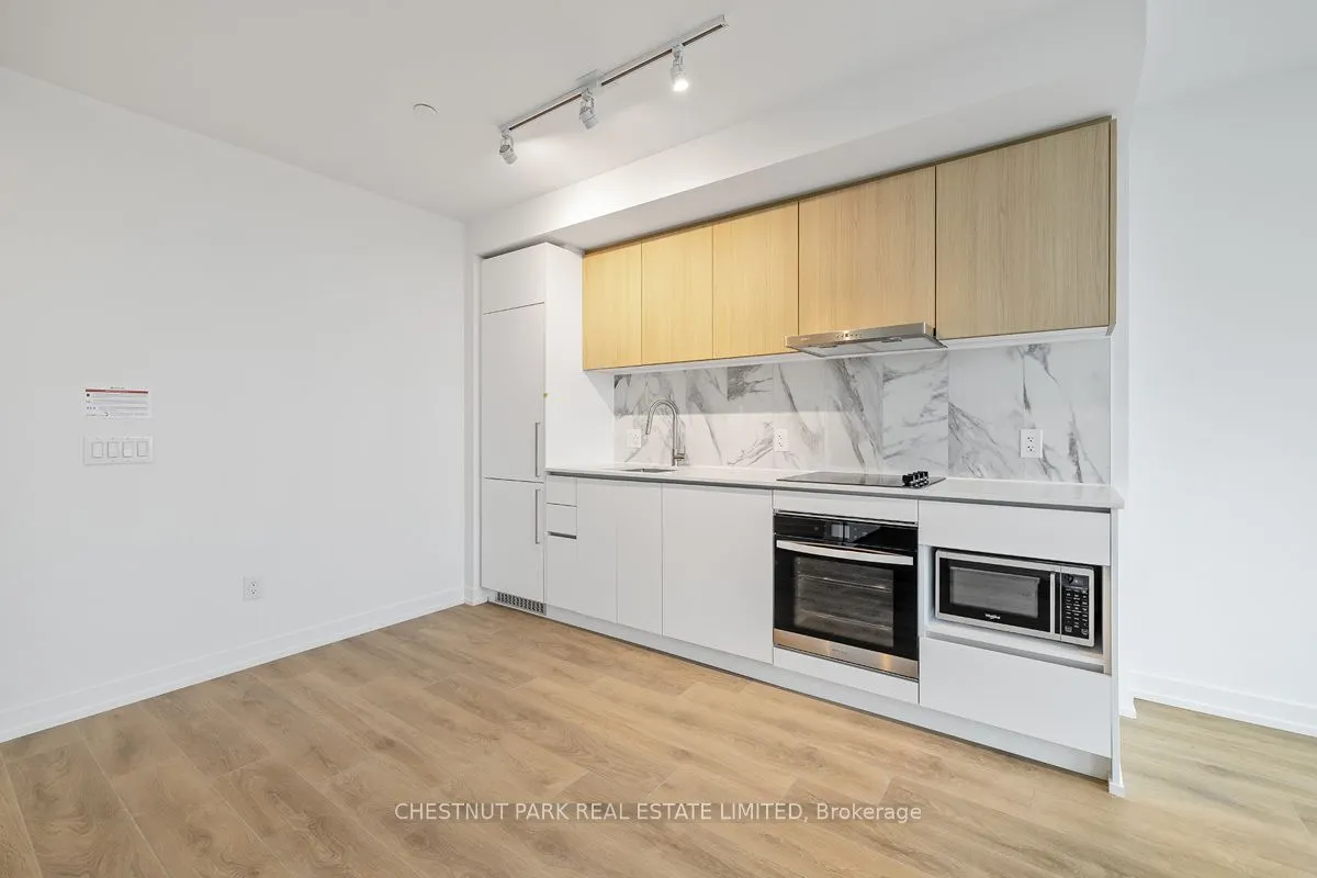 1100 Sheppard Avenue W, #329