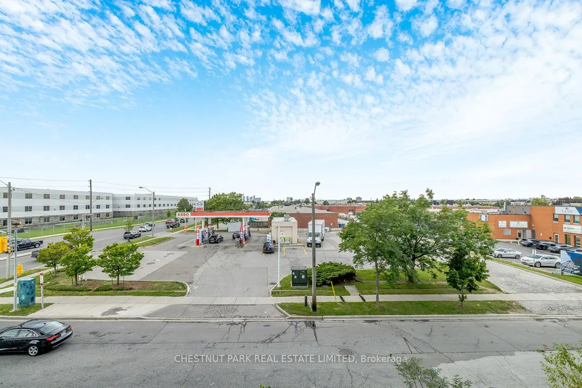 1100 Sheppard Avenue W, #329