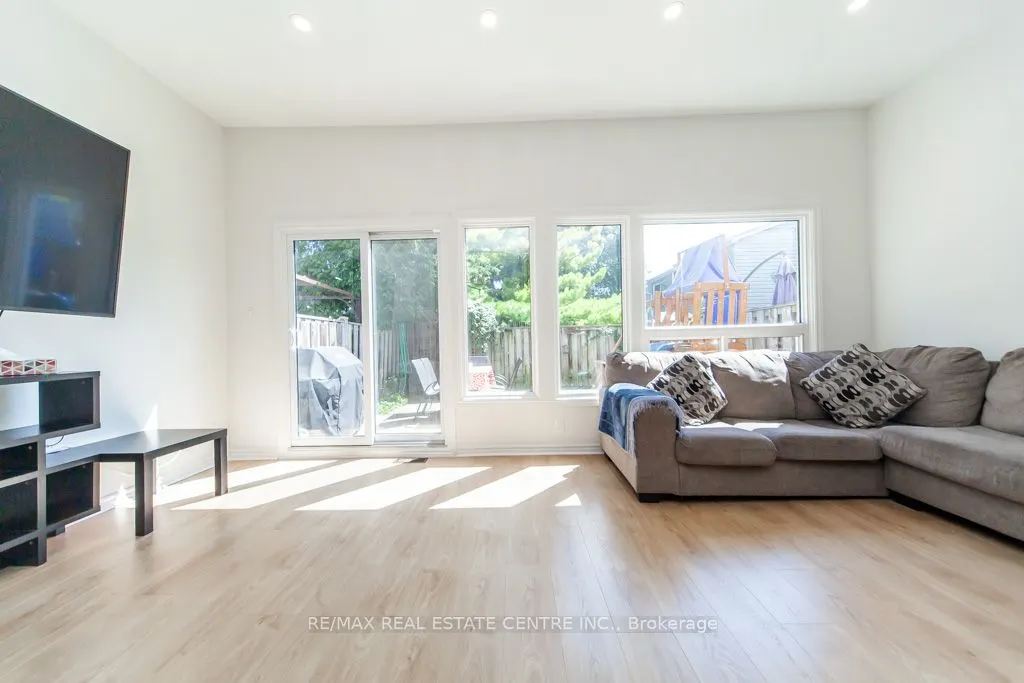 2050 Upper Middle Road, #88