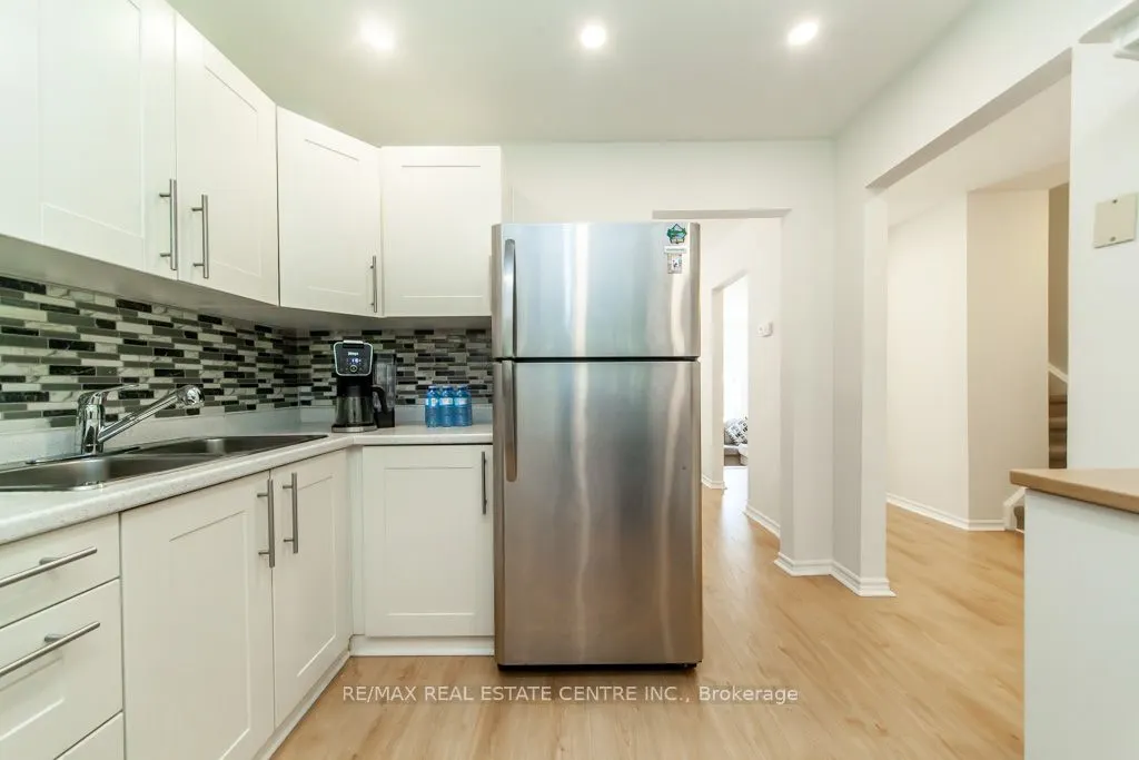 2050 Upper Middle Road, #88