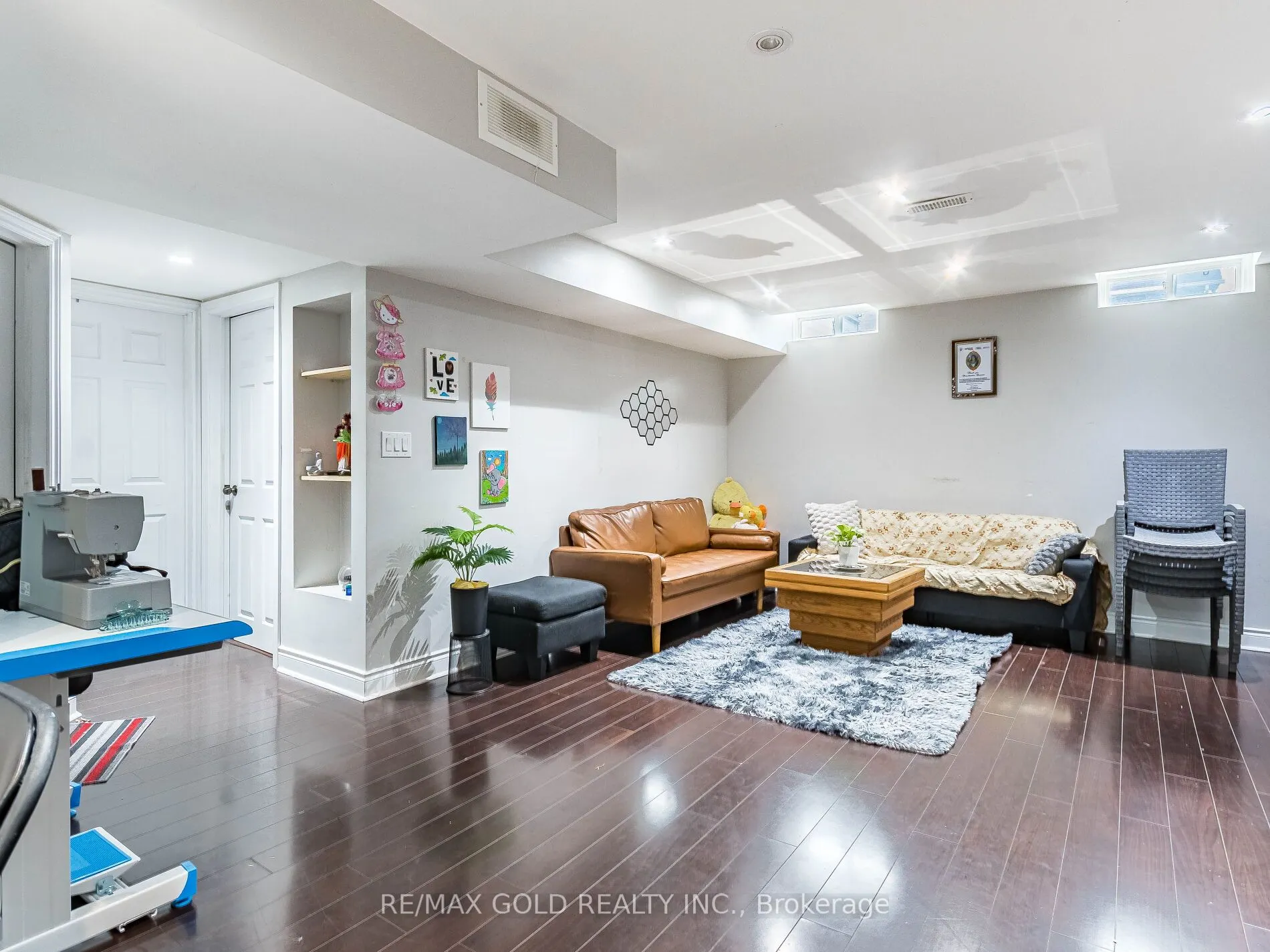 22 Game Creek Crescent