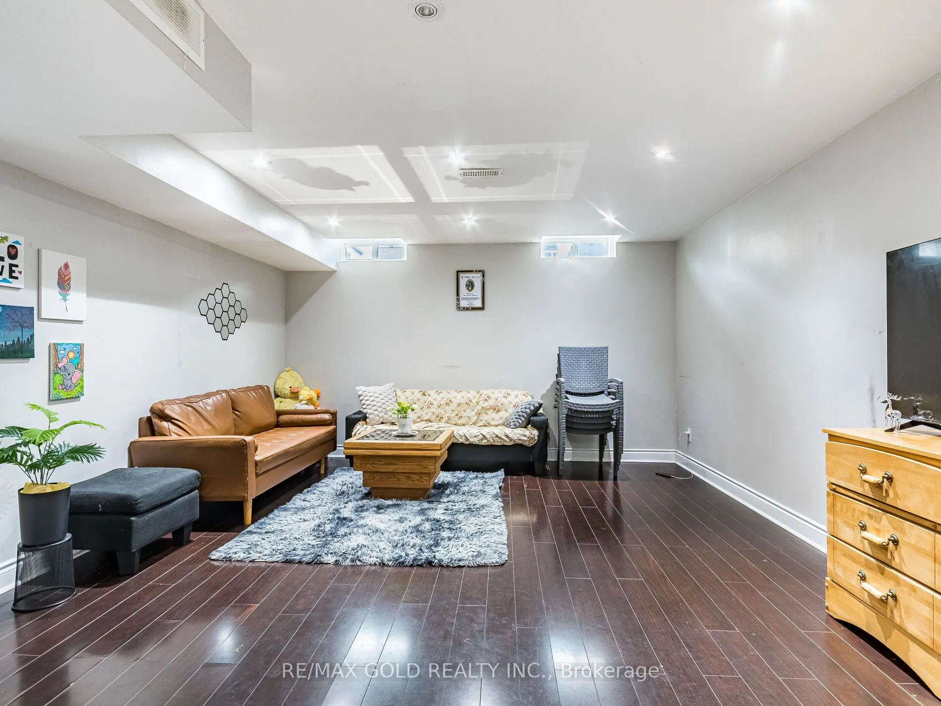 22 Game Creek Crescent