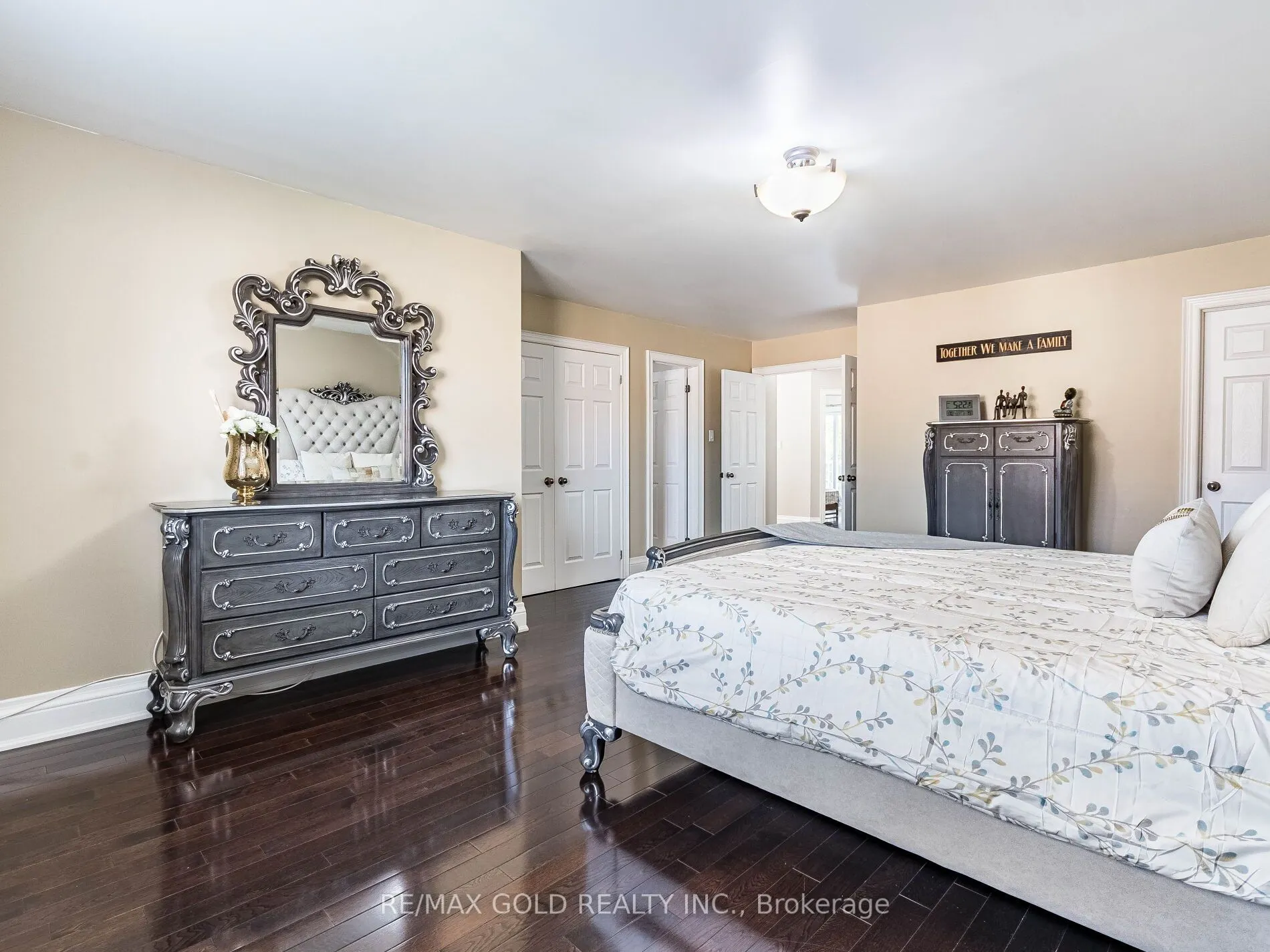 22 Game Creek Crescent