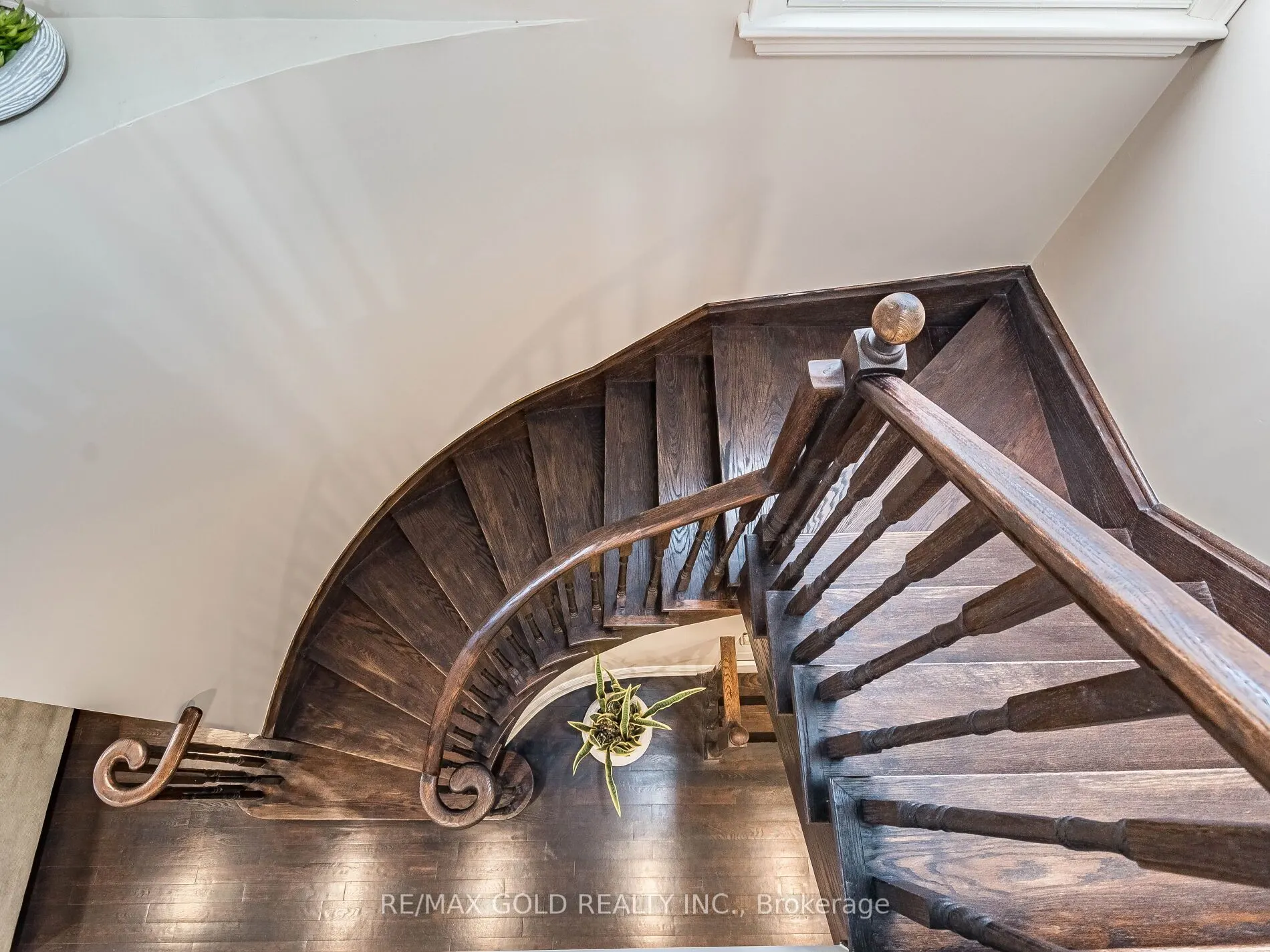 22 Game Creek Crescent