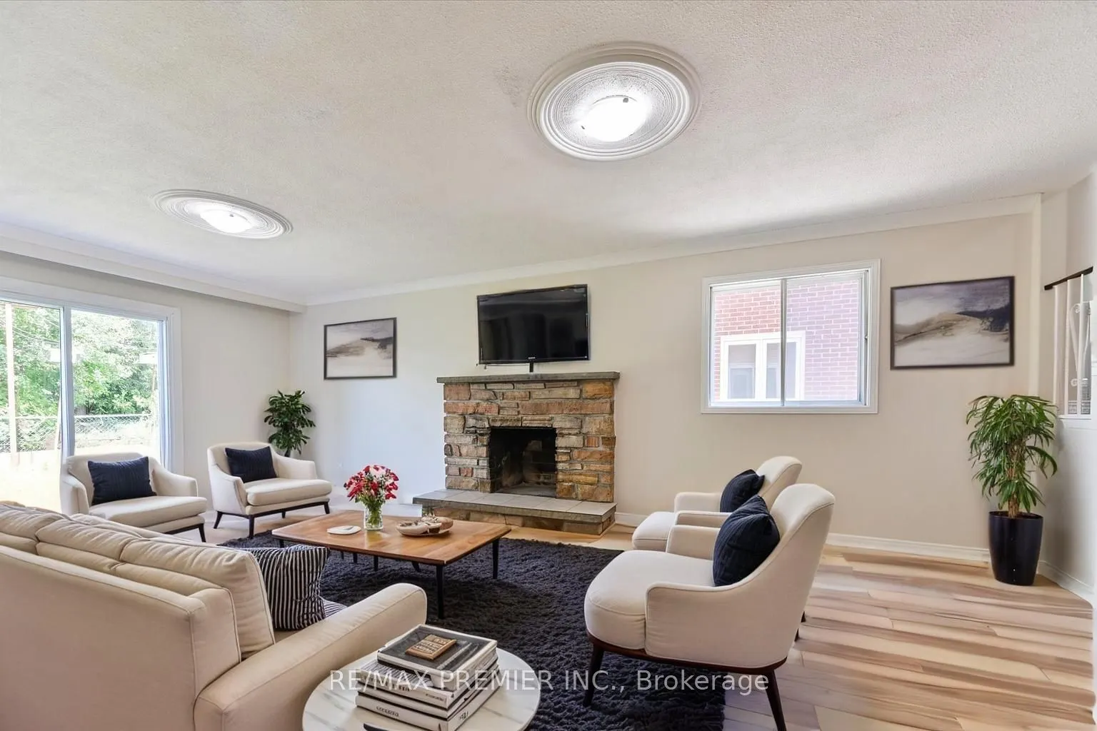 44 Petunias Road