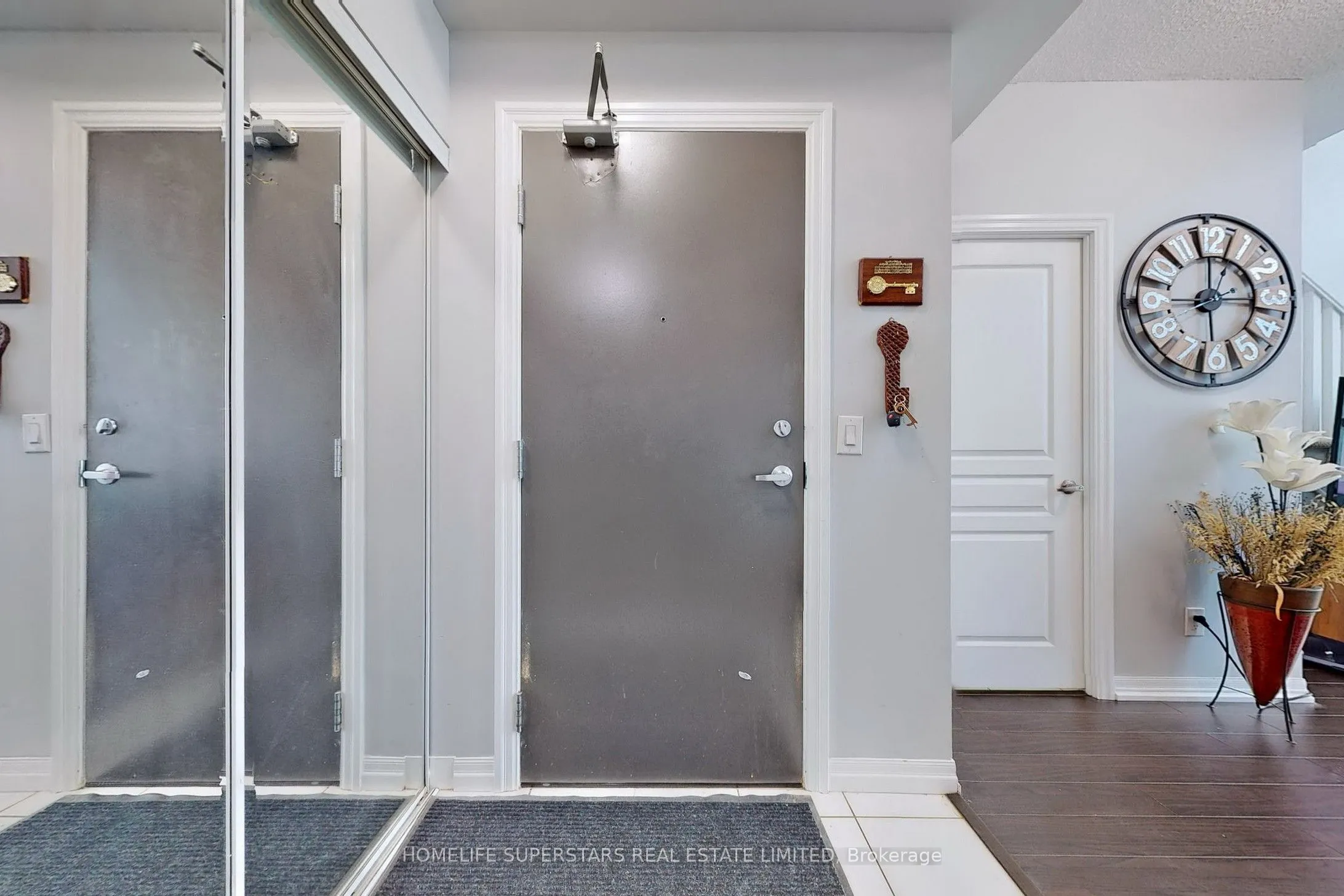 223 Webb Drive, #1013