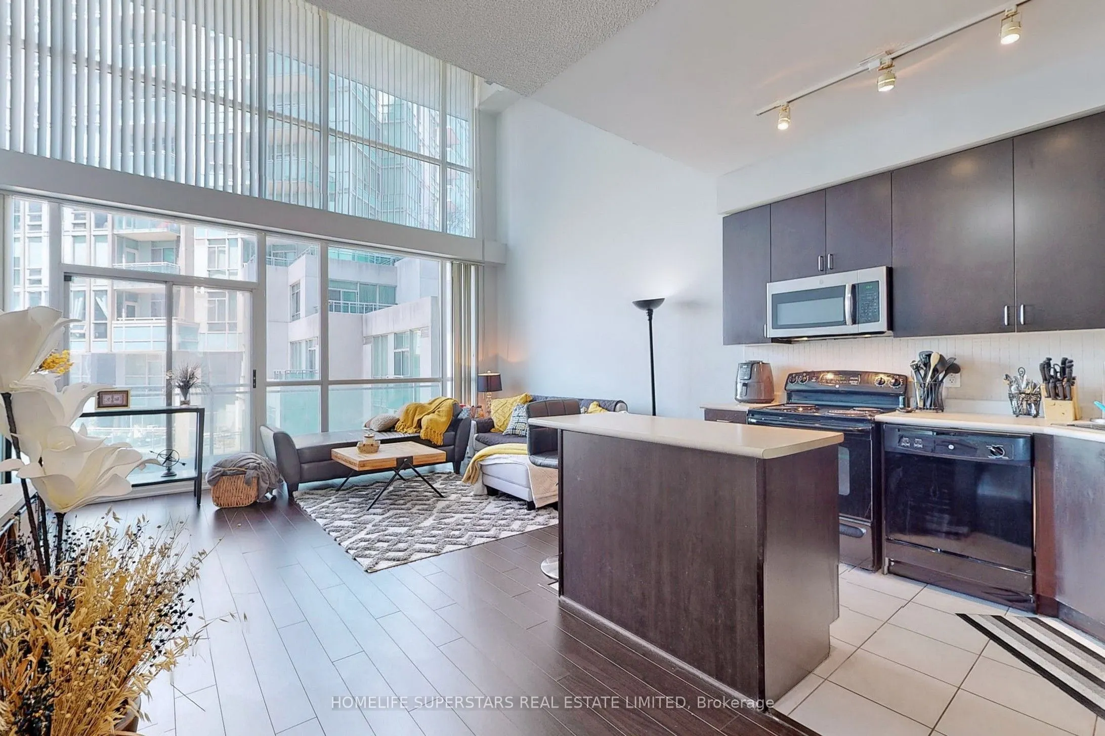 223 Webb Drive, #1013