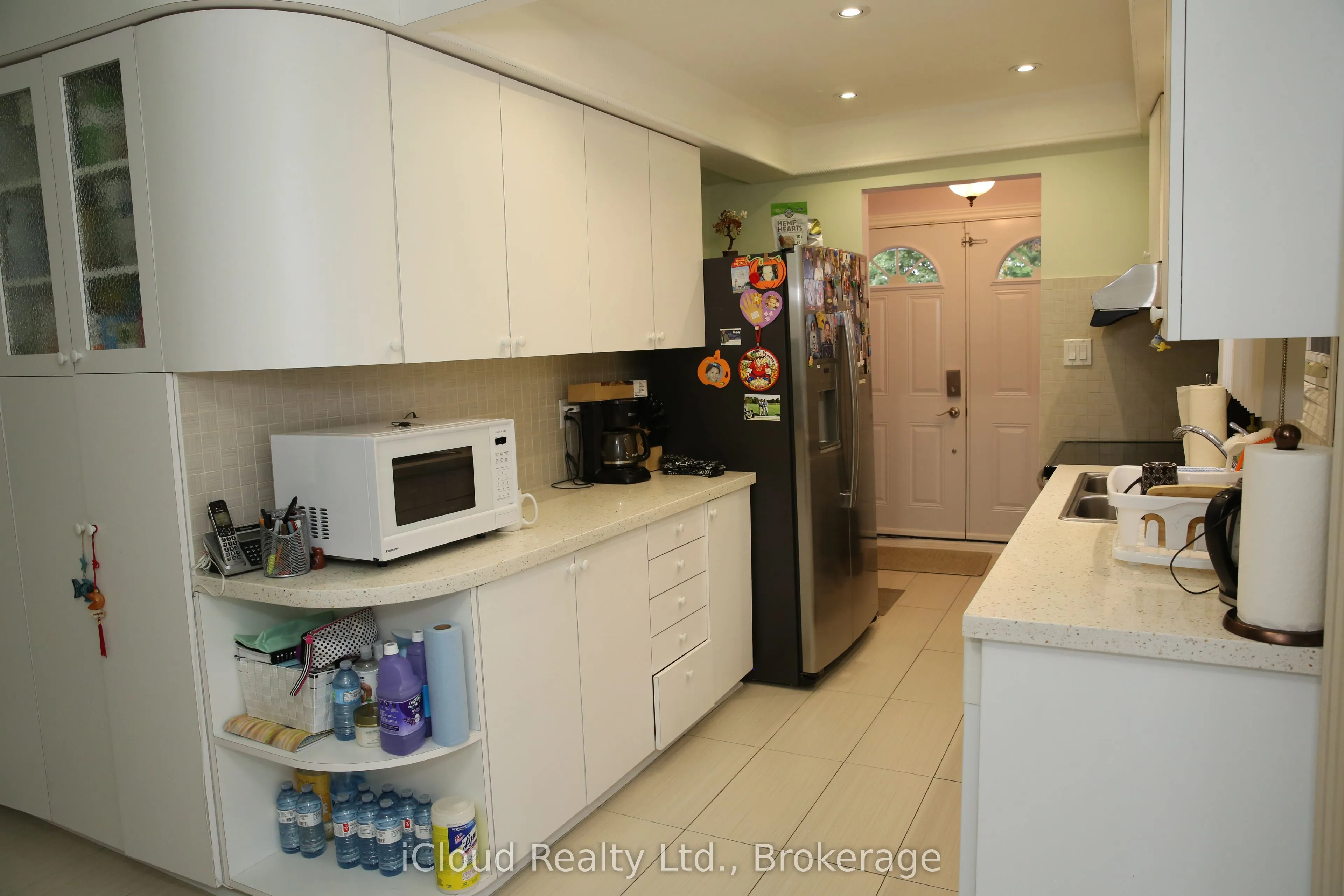 888 Bloor Street