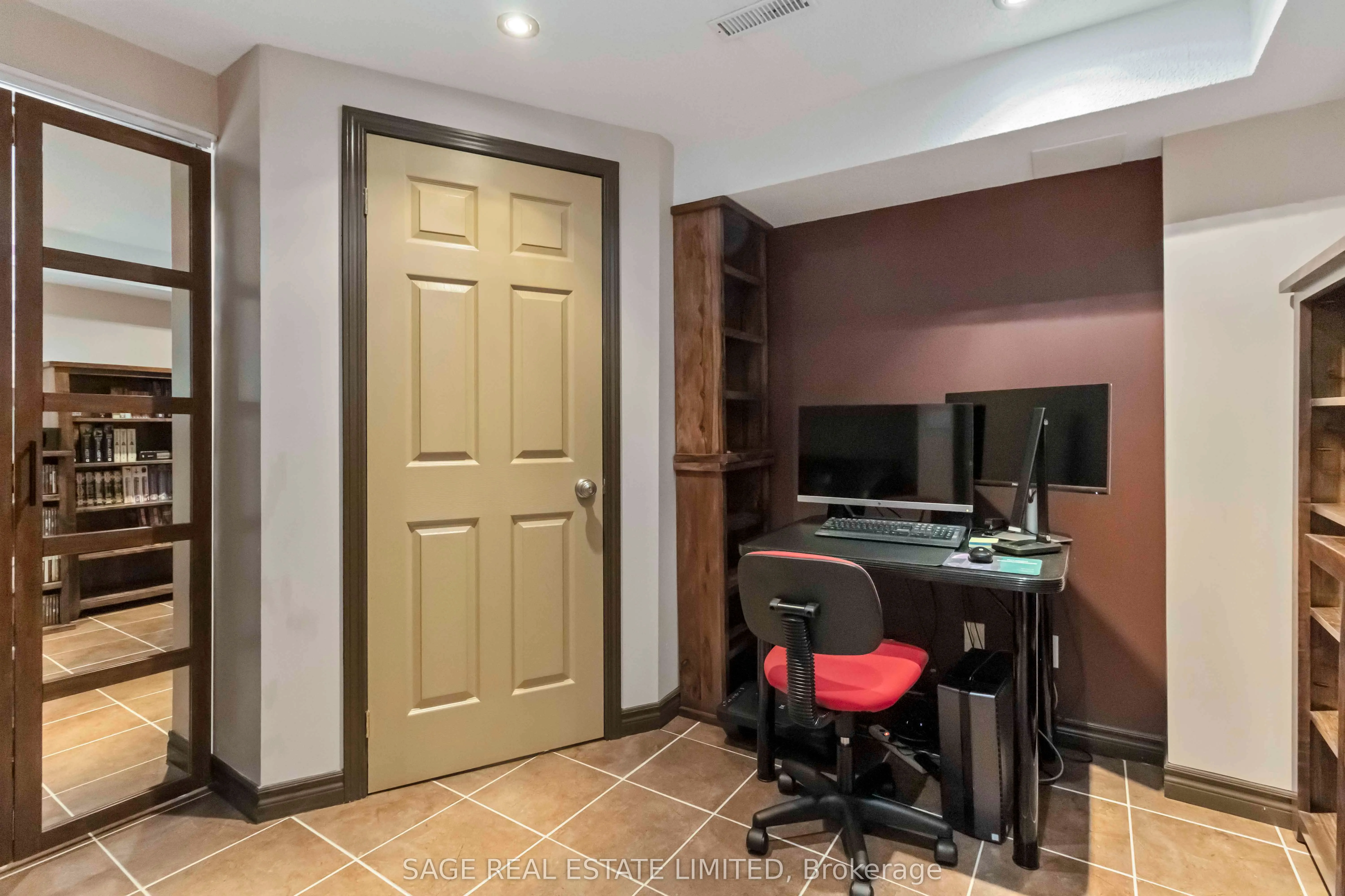 4159 Castlebury Street