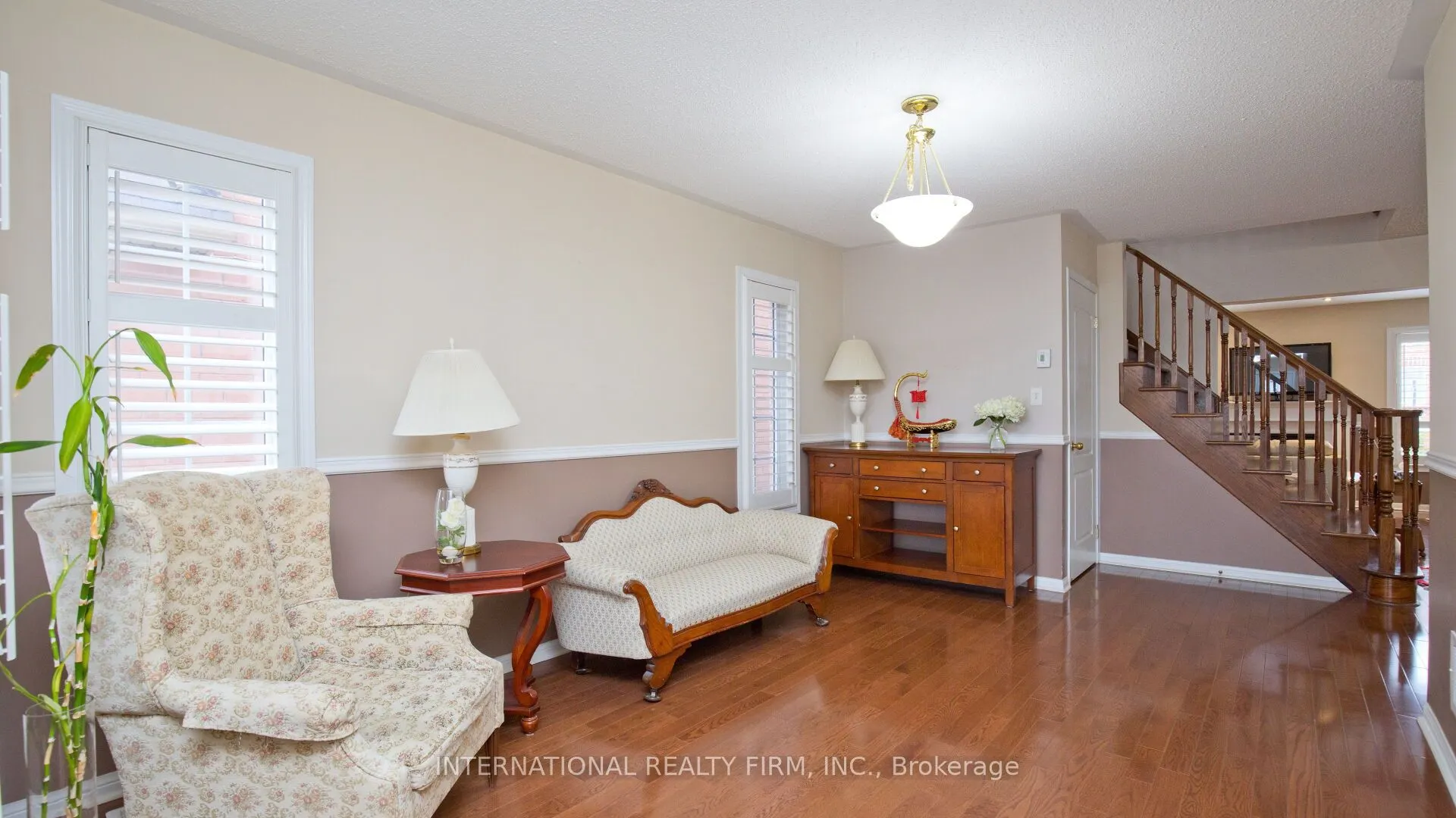 30 Benmore Crescent