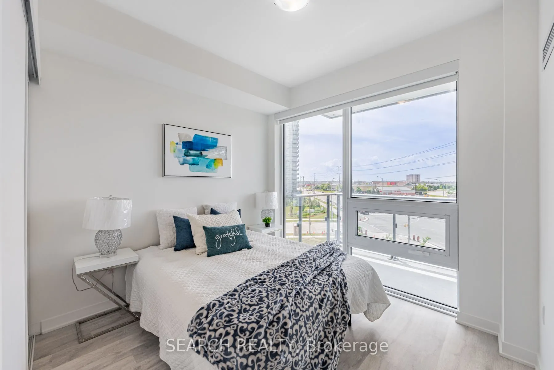4655 Metcalfe Avenue, #402B