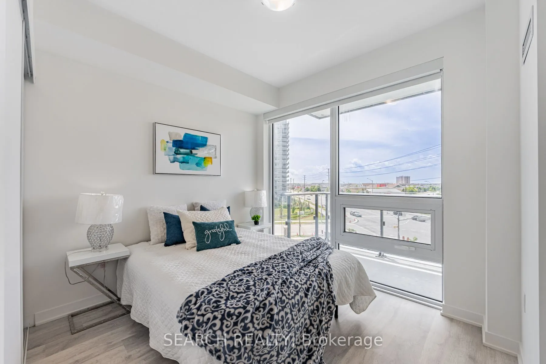 4655 Metcalfe Avenue, #402B