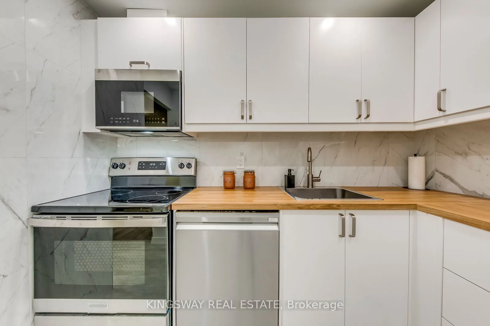 145 Hillcrest Avenue, #110