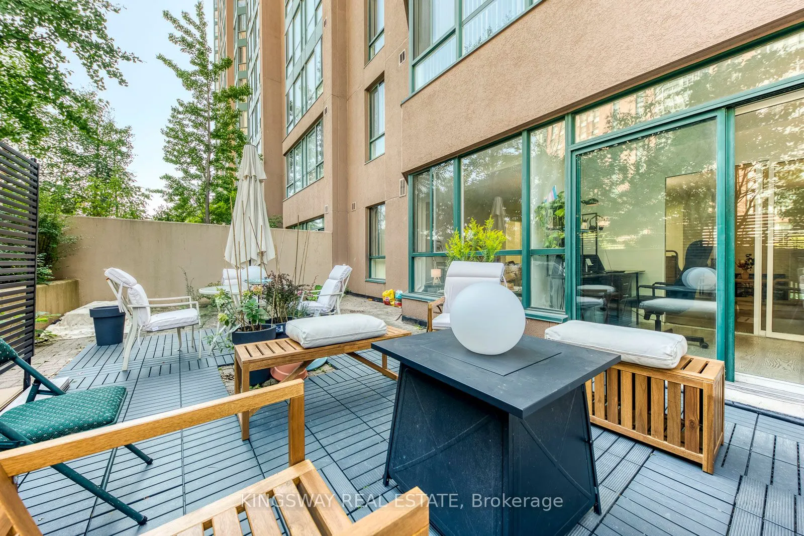 145 Hillcrest Avenue, #110
