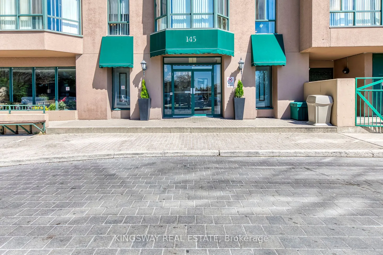 145 Hillcrest Avenue, #110