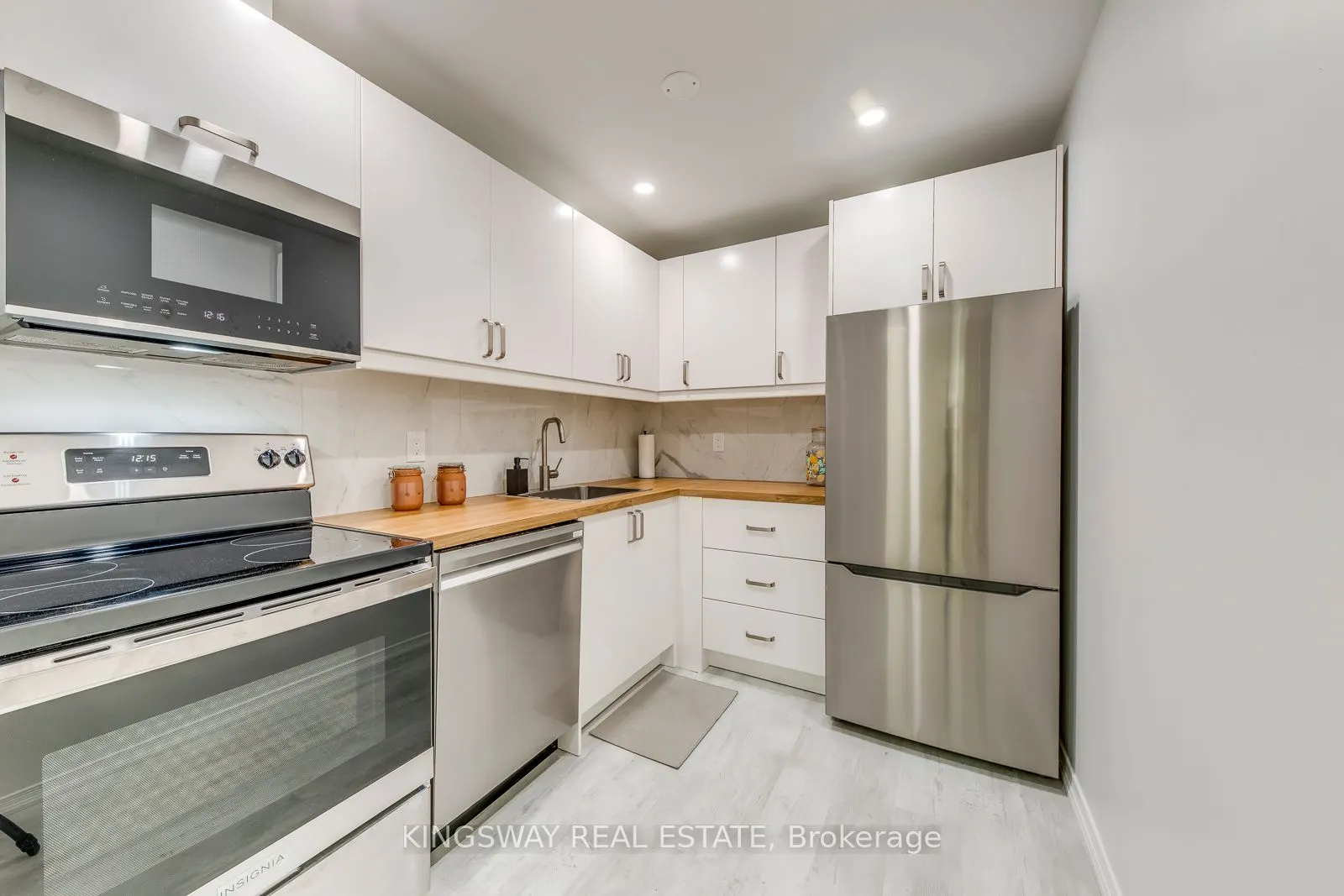 145 Hillcrest Avenue, #110