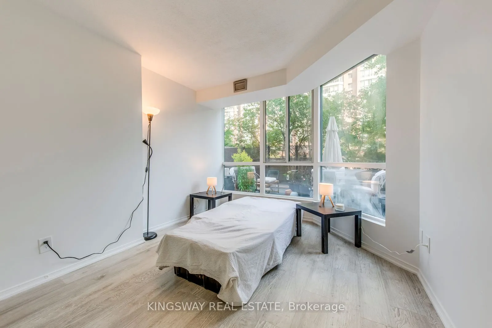 145 Hillcrest Avenue, #110