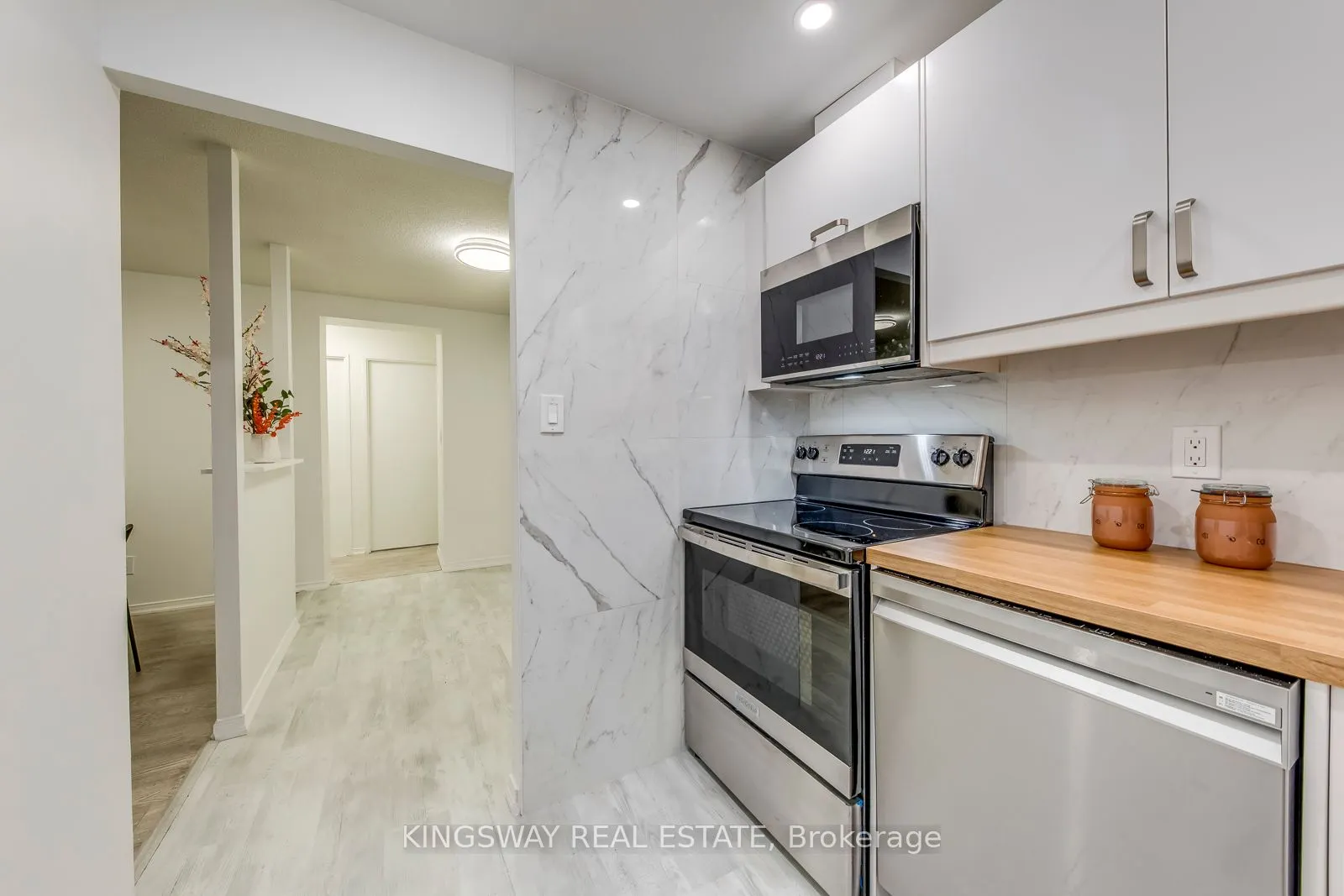 145 Hillcrest Avenue, #110