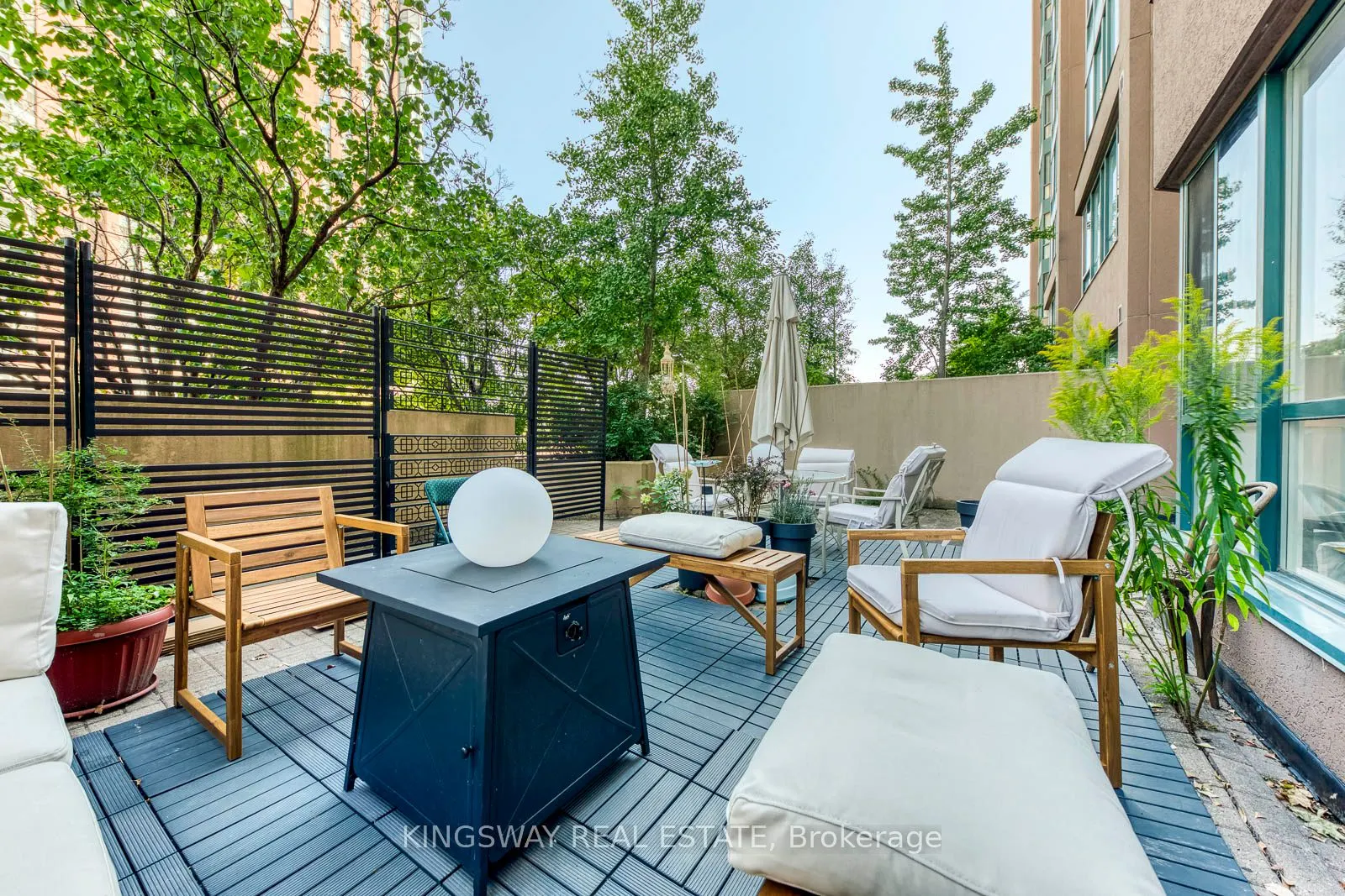 145 Hillcrest Avenue, #110