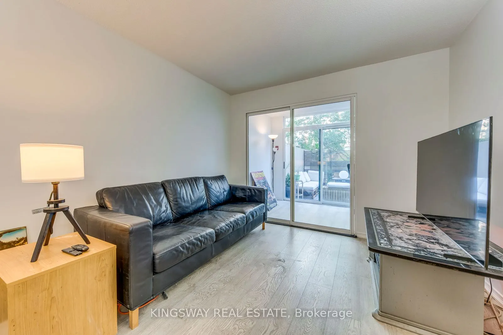 145 Hillcrest Avenue, #110