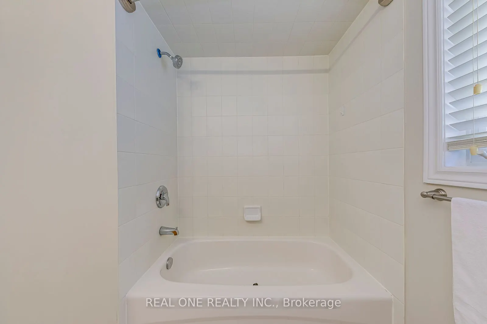 2337 Hilda Drive