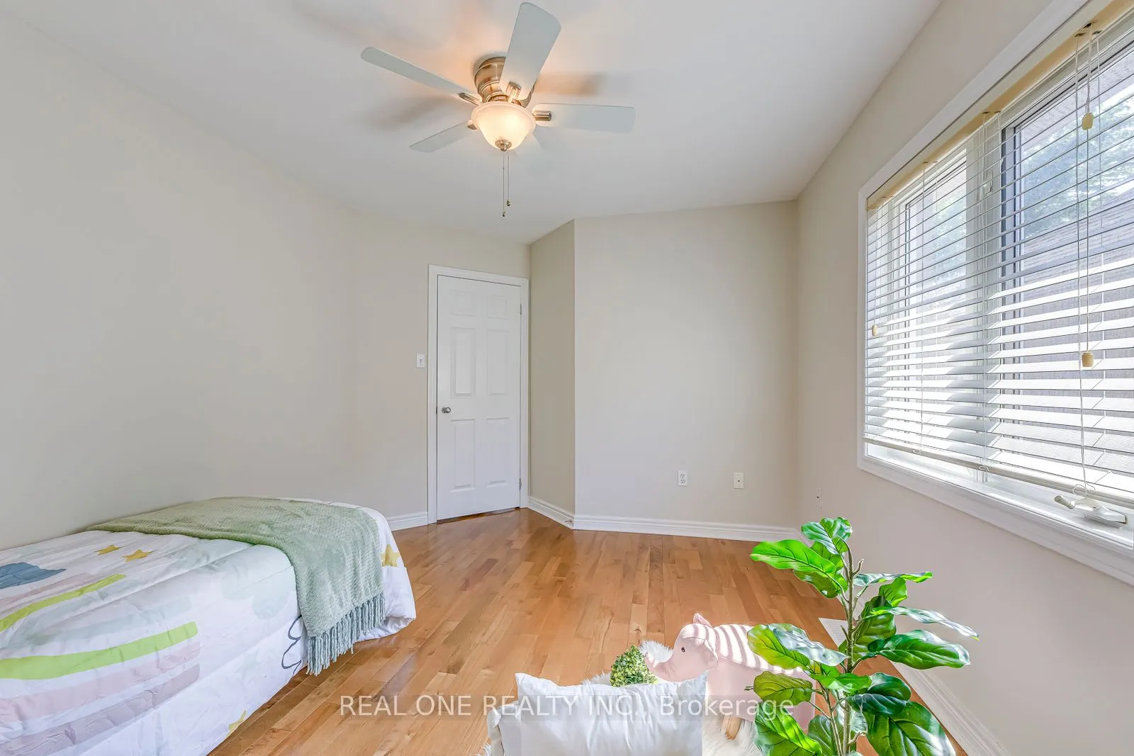 2337 Hilda Drive