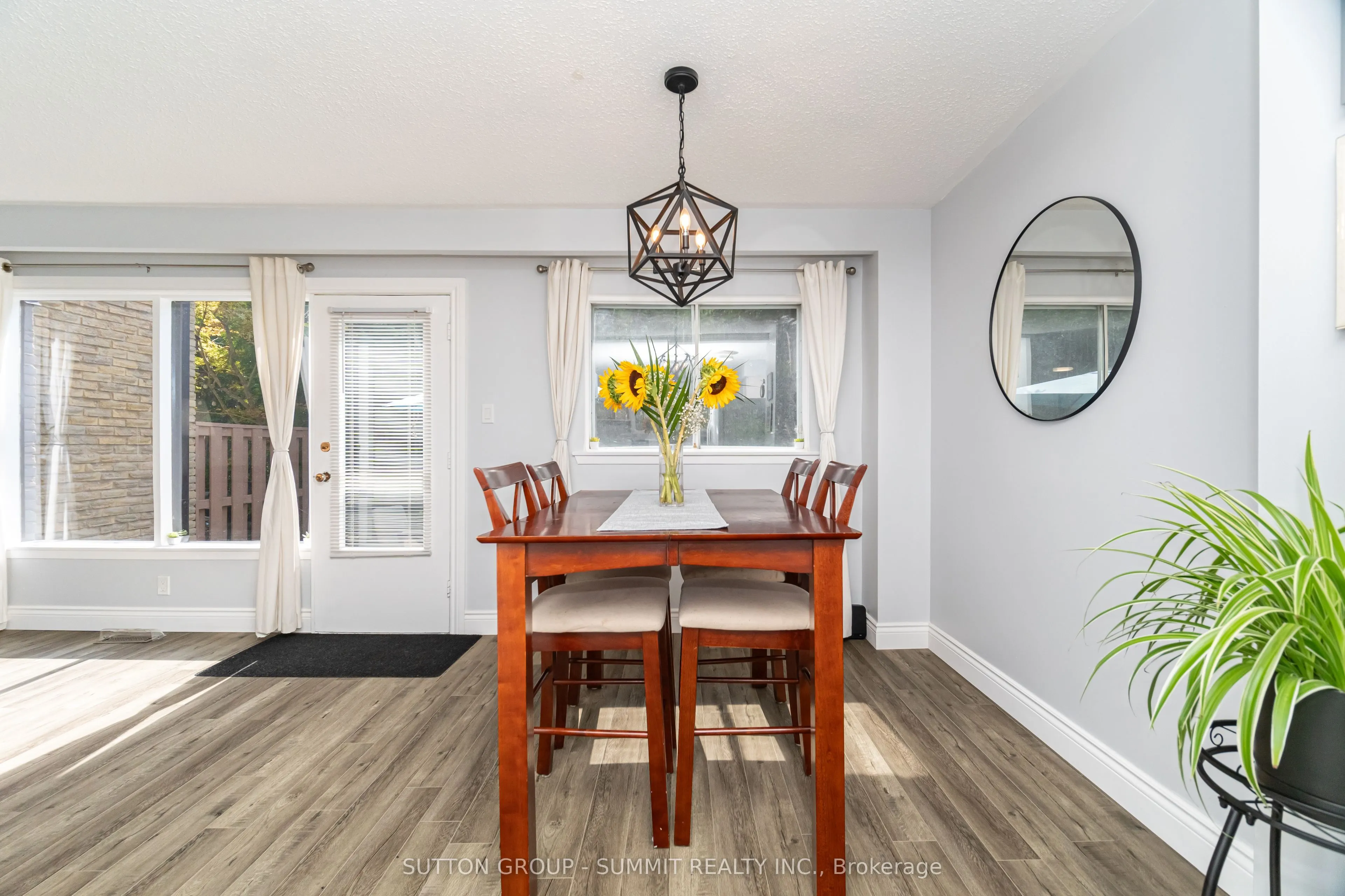 552 PINEDALE Avenue, #10